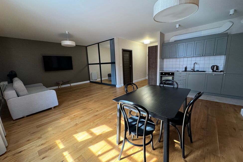 Grand Apartments