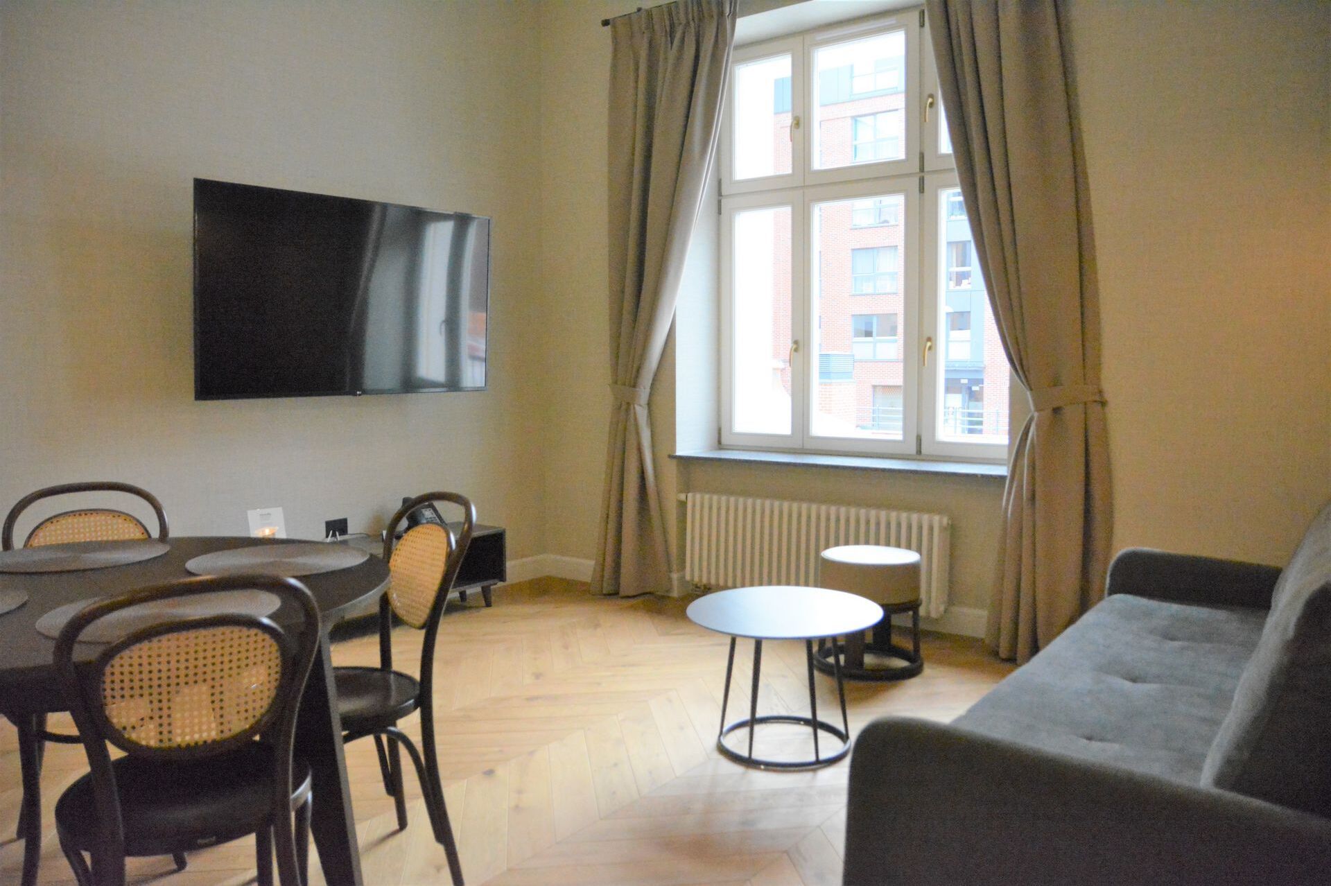 Grand Apartments
