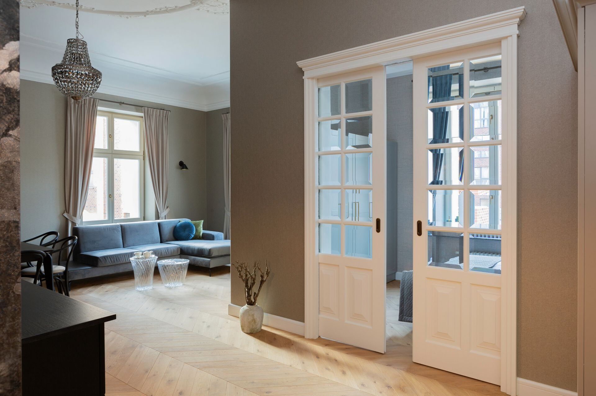 Grand Apartments
