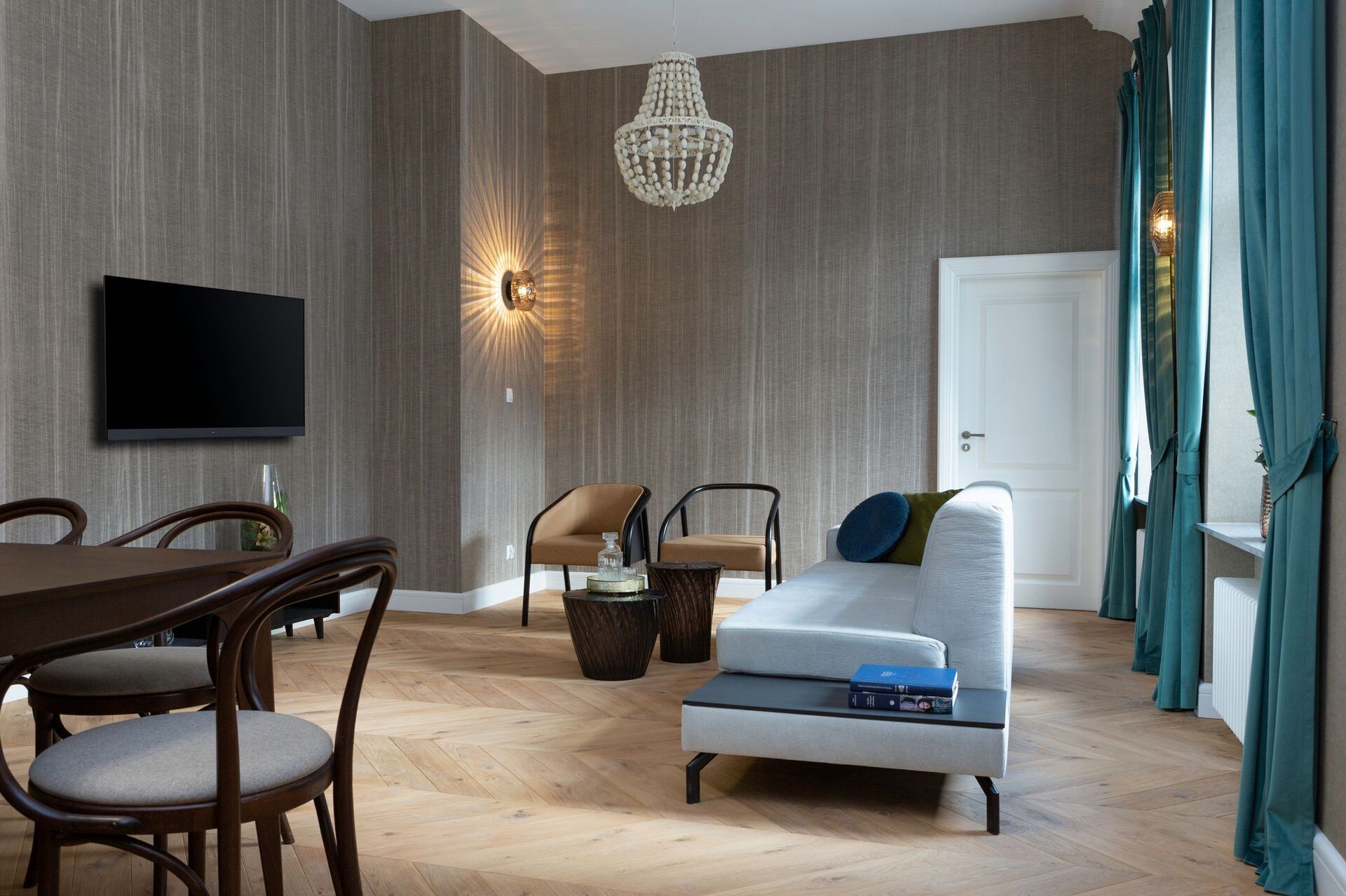 Grand Apartments