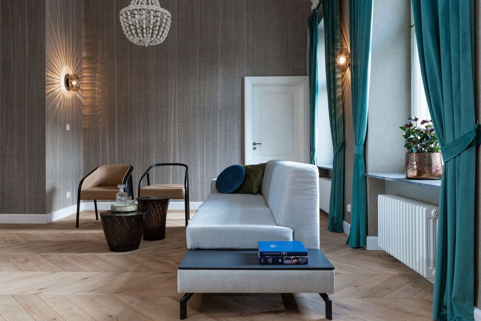 Grand Apartments