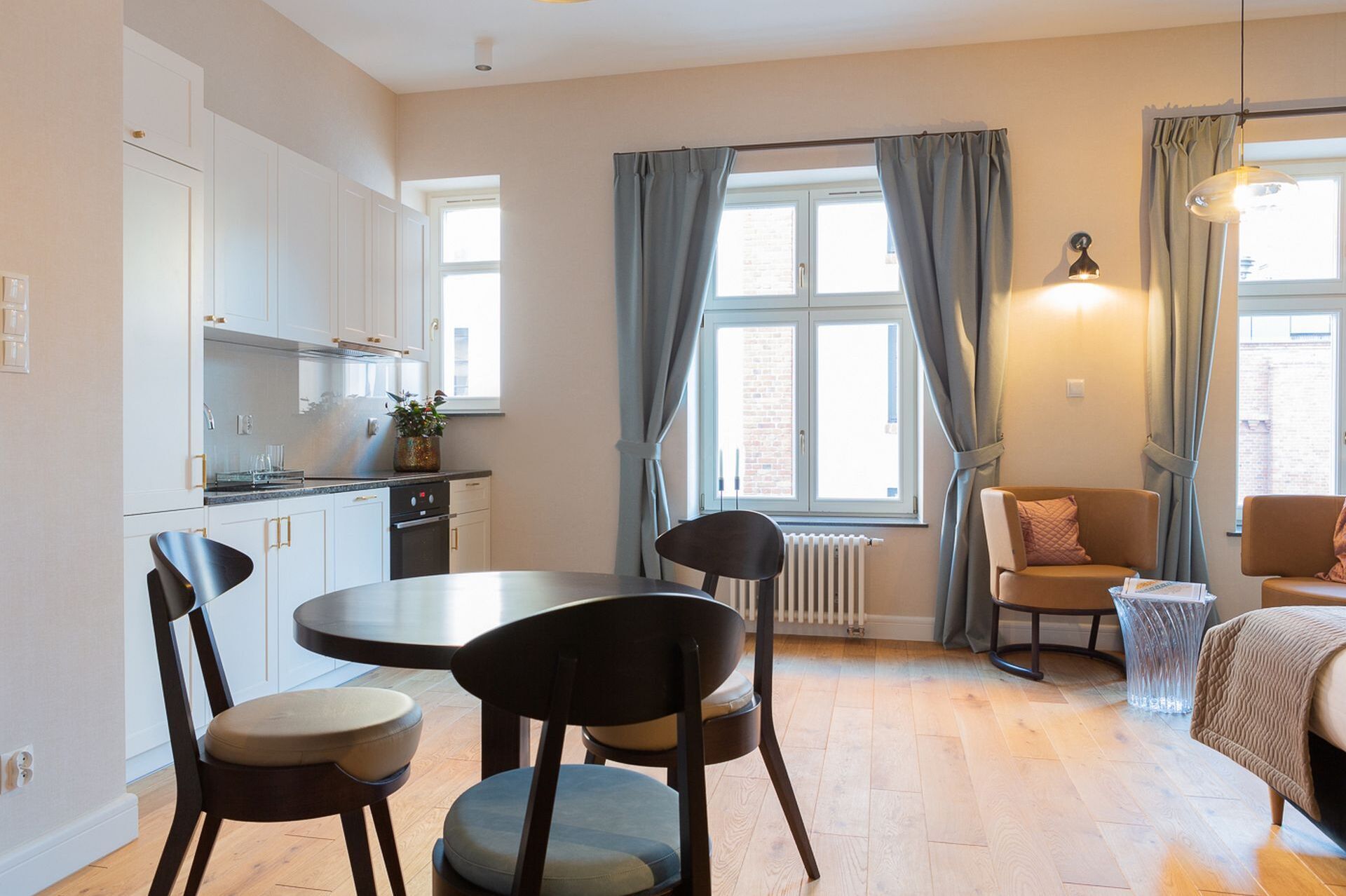 Grand Apartments