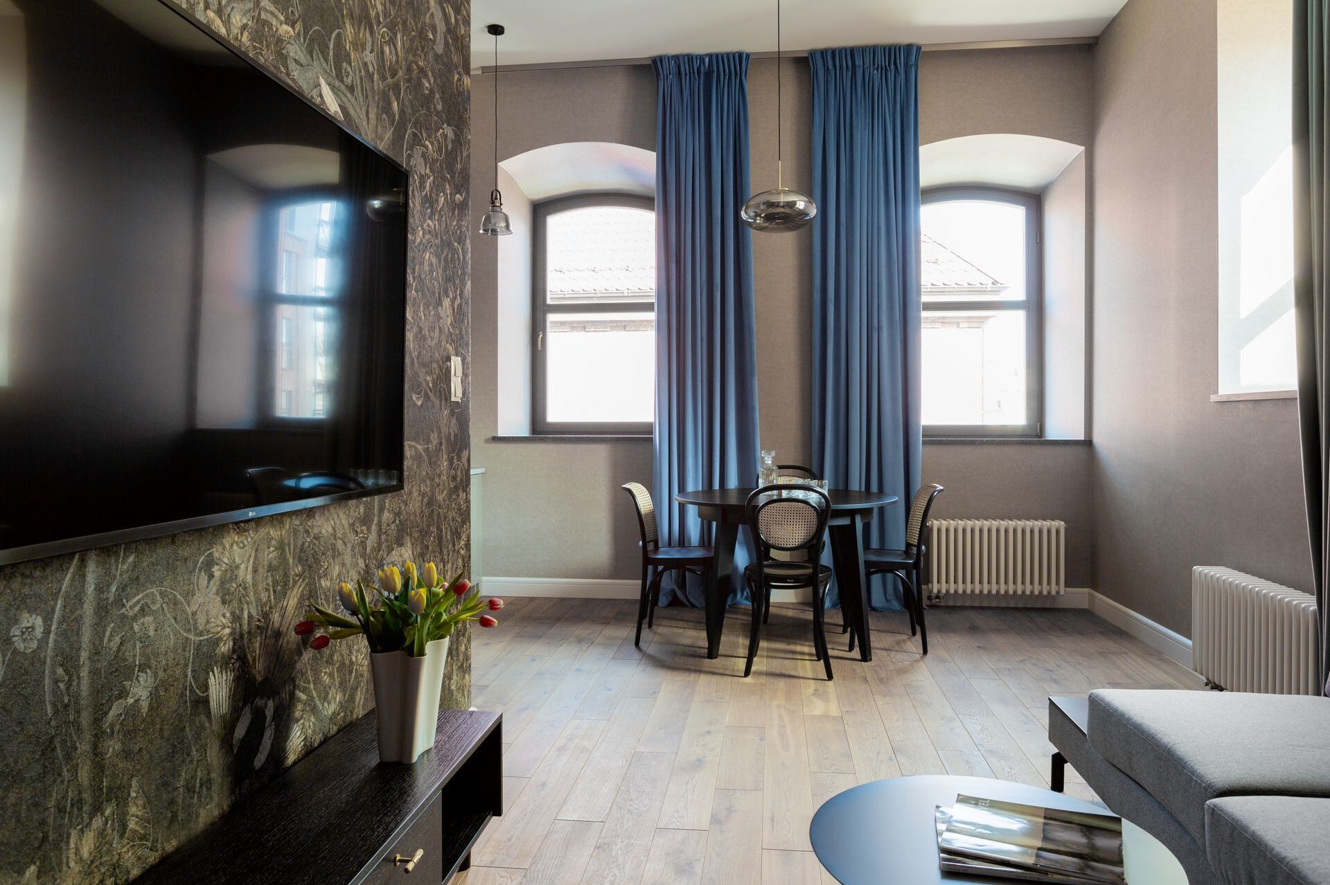Grand Apartments