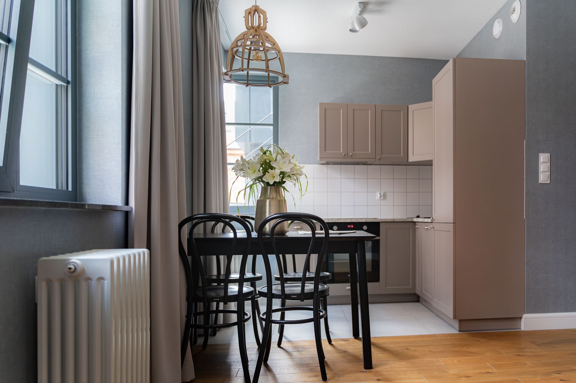 Grand Apartments