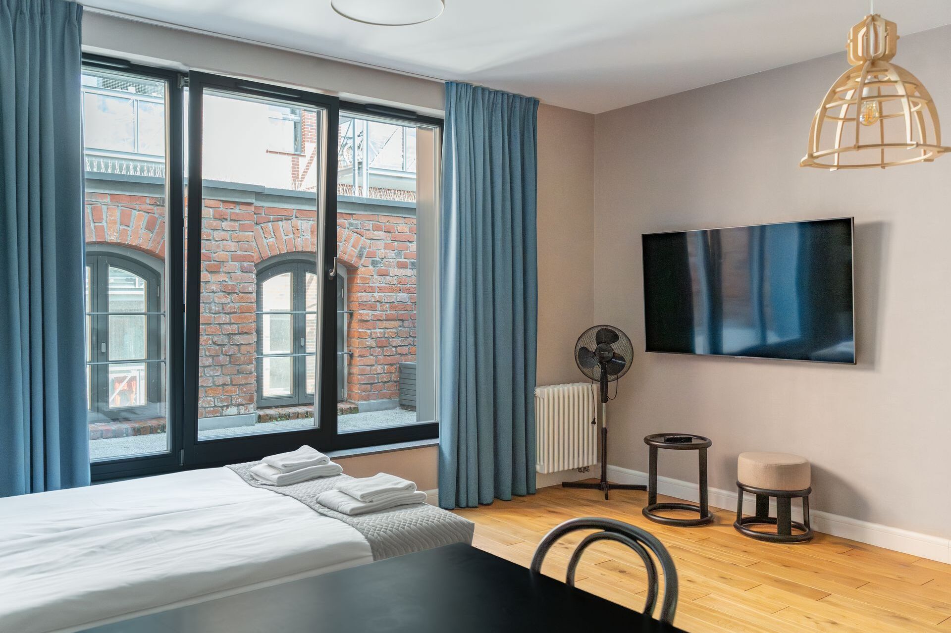 Grand Apartments