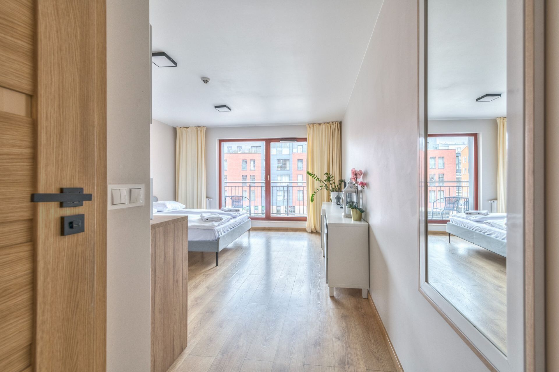 Grand Apartments