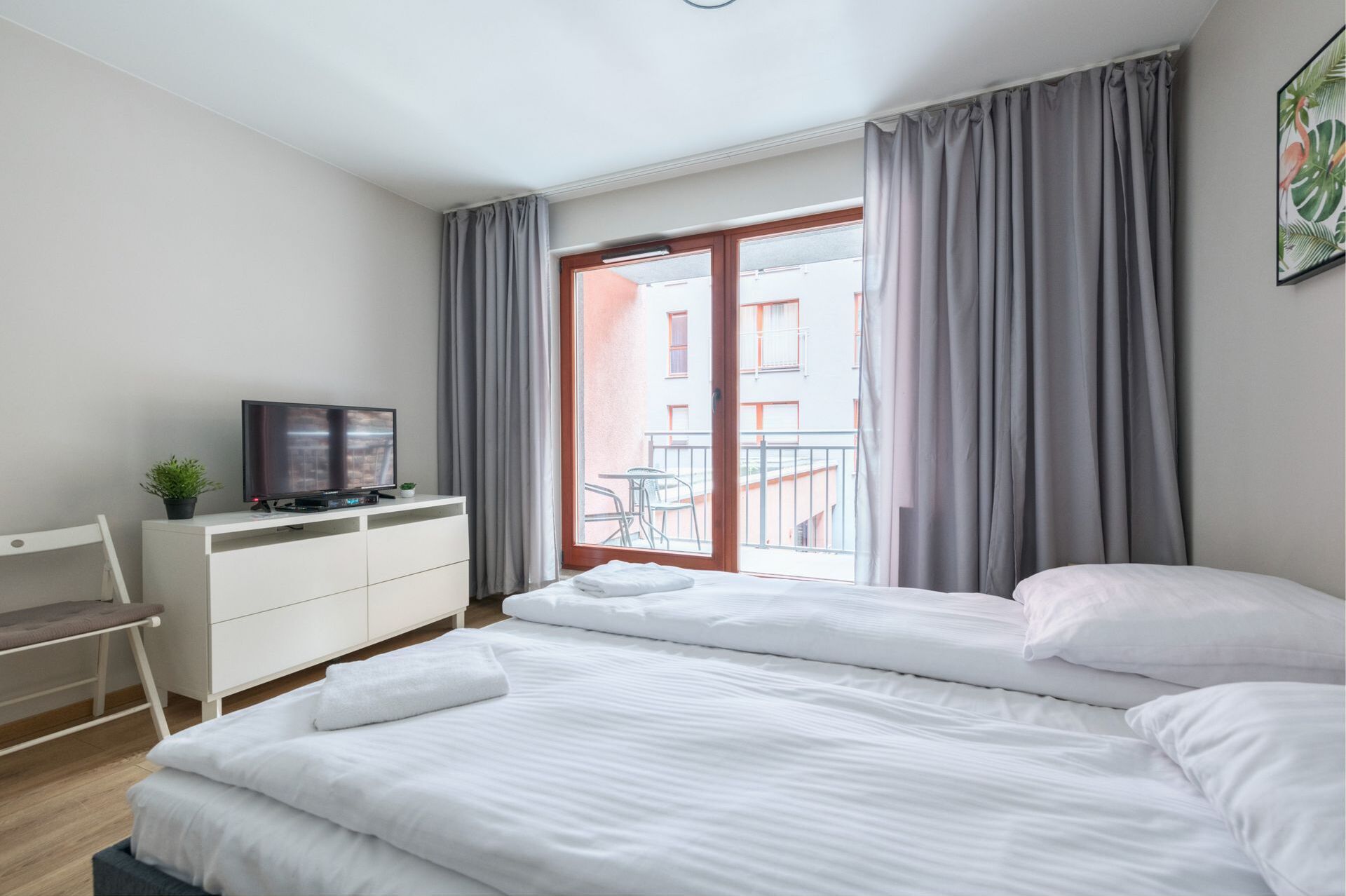 Grand Apartments