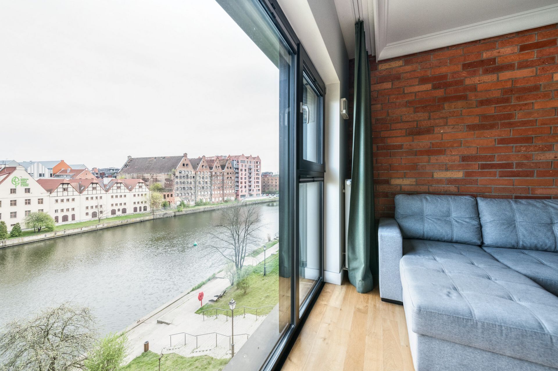 Grand Apartments