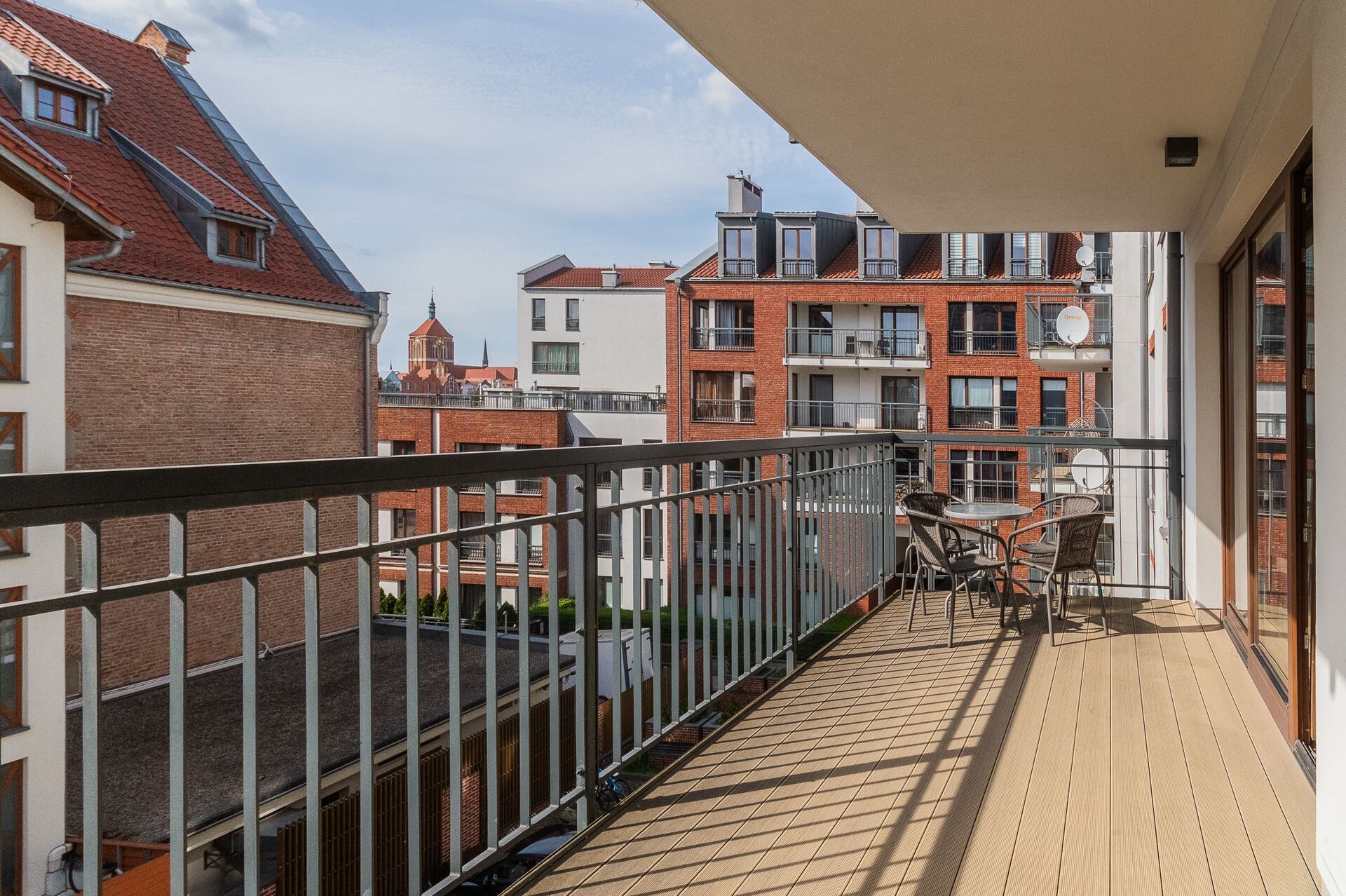 Grand Apartments