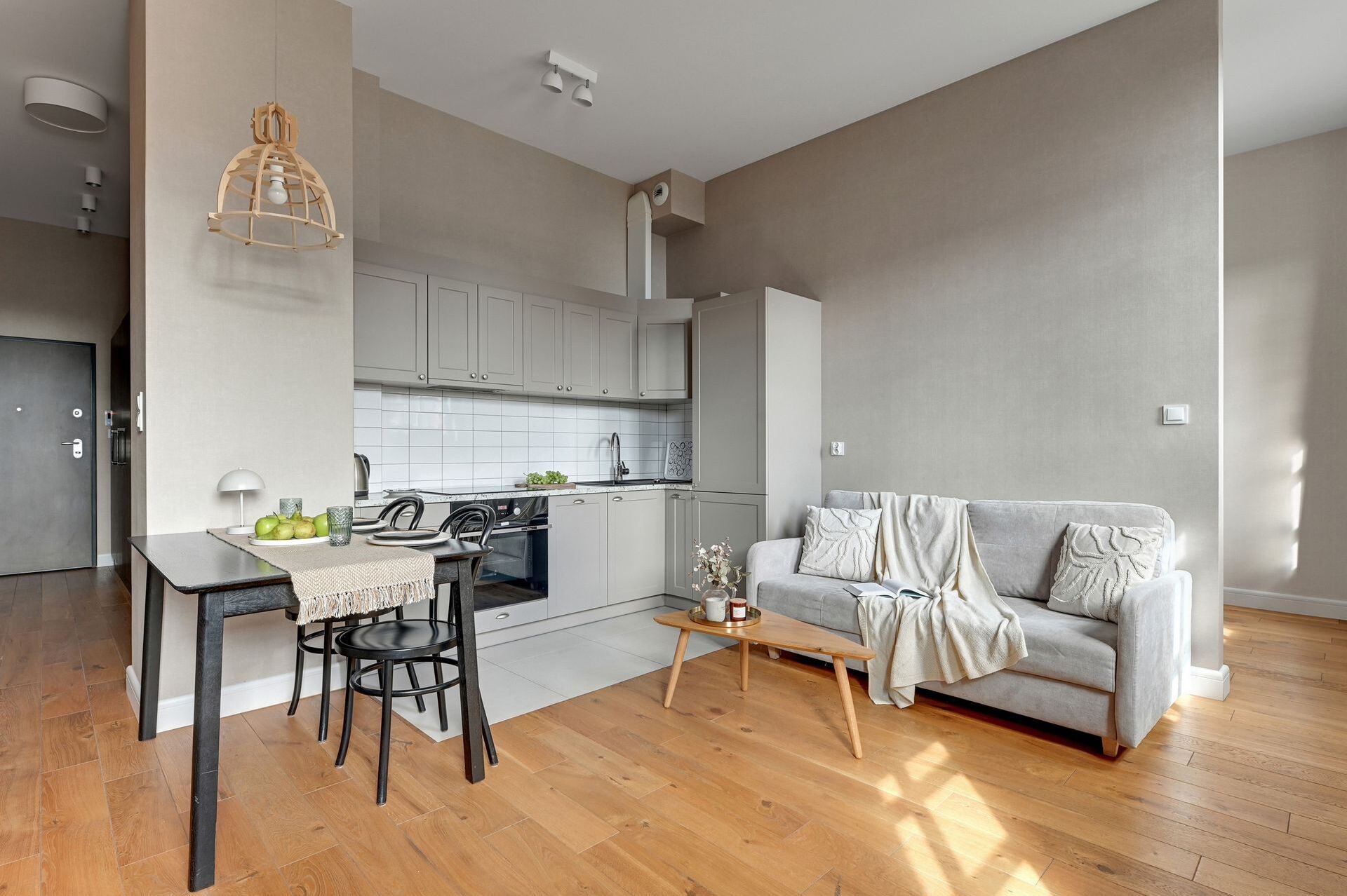 Grand Apartments