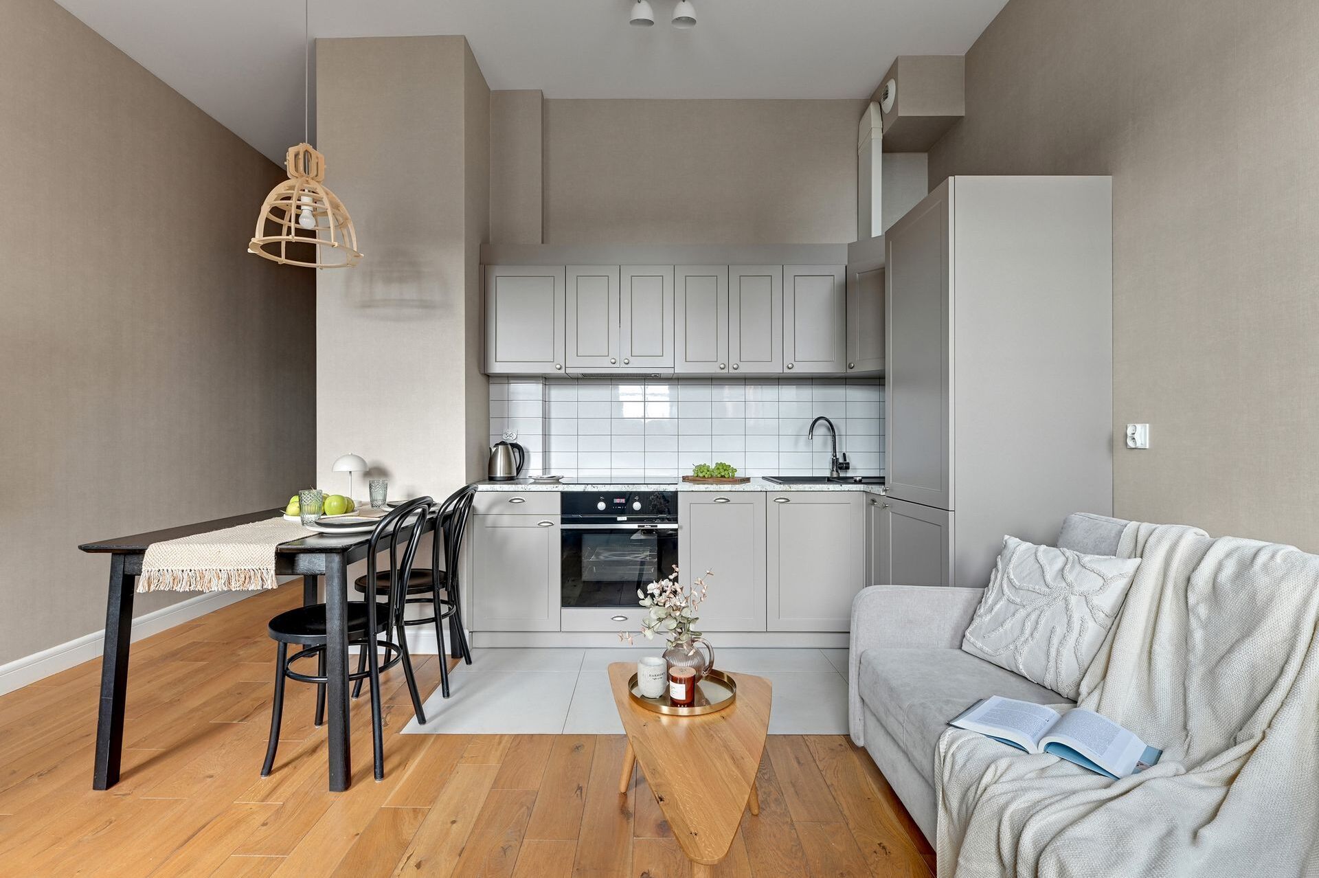 Grand Apartments