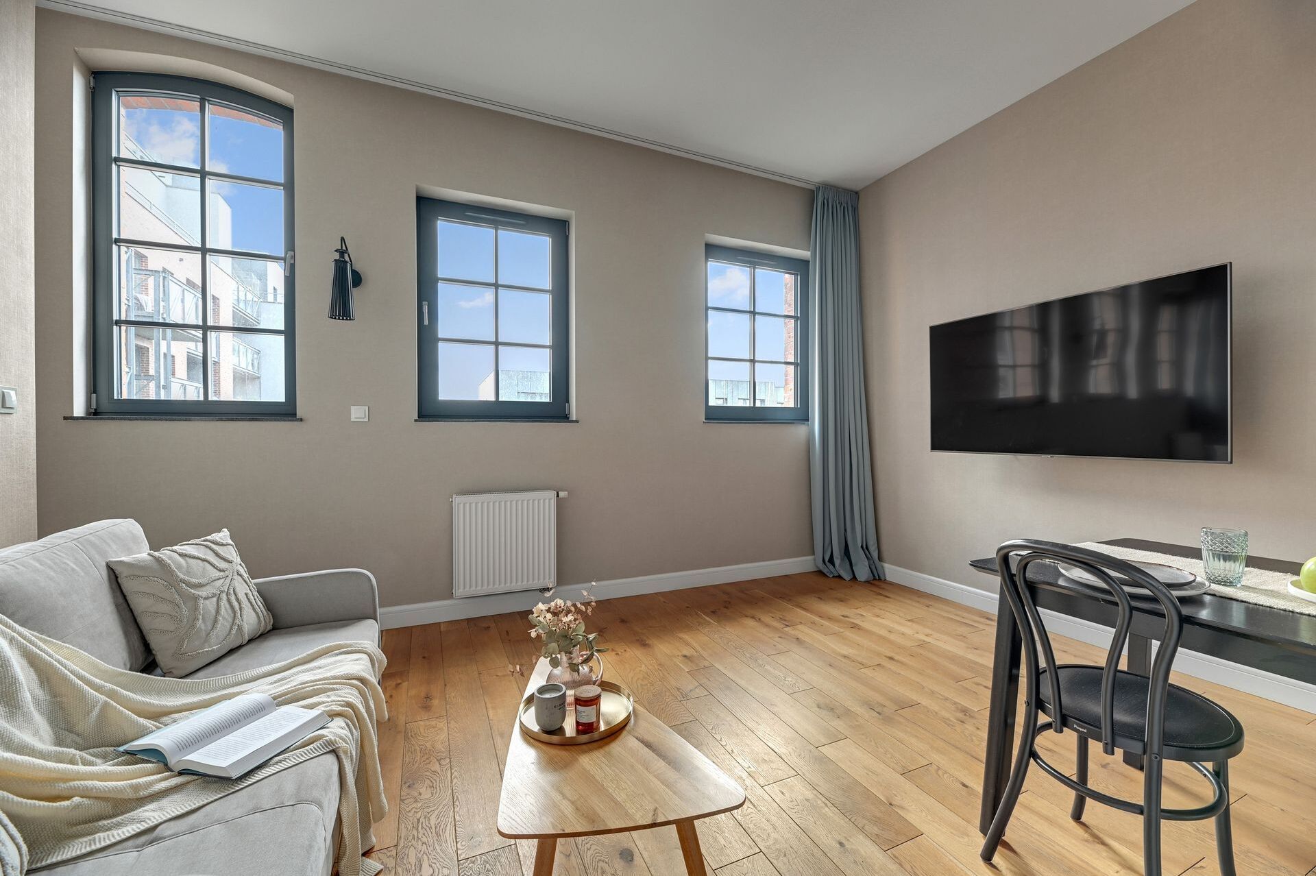 Grand Apartments