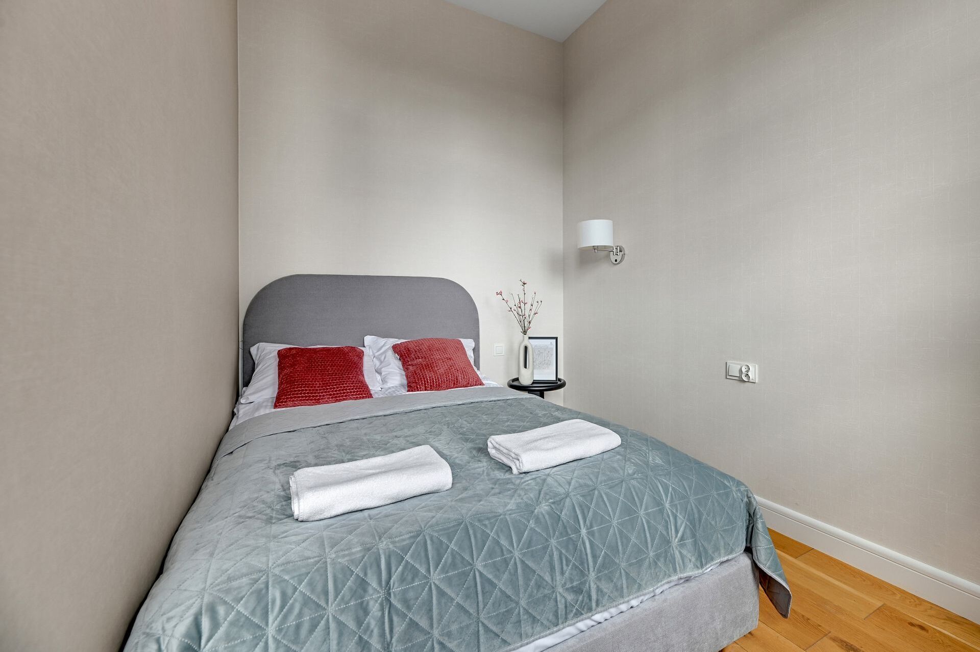 Grand Apartments
