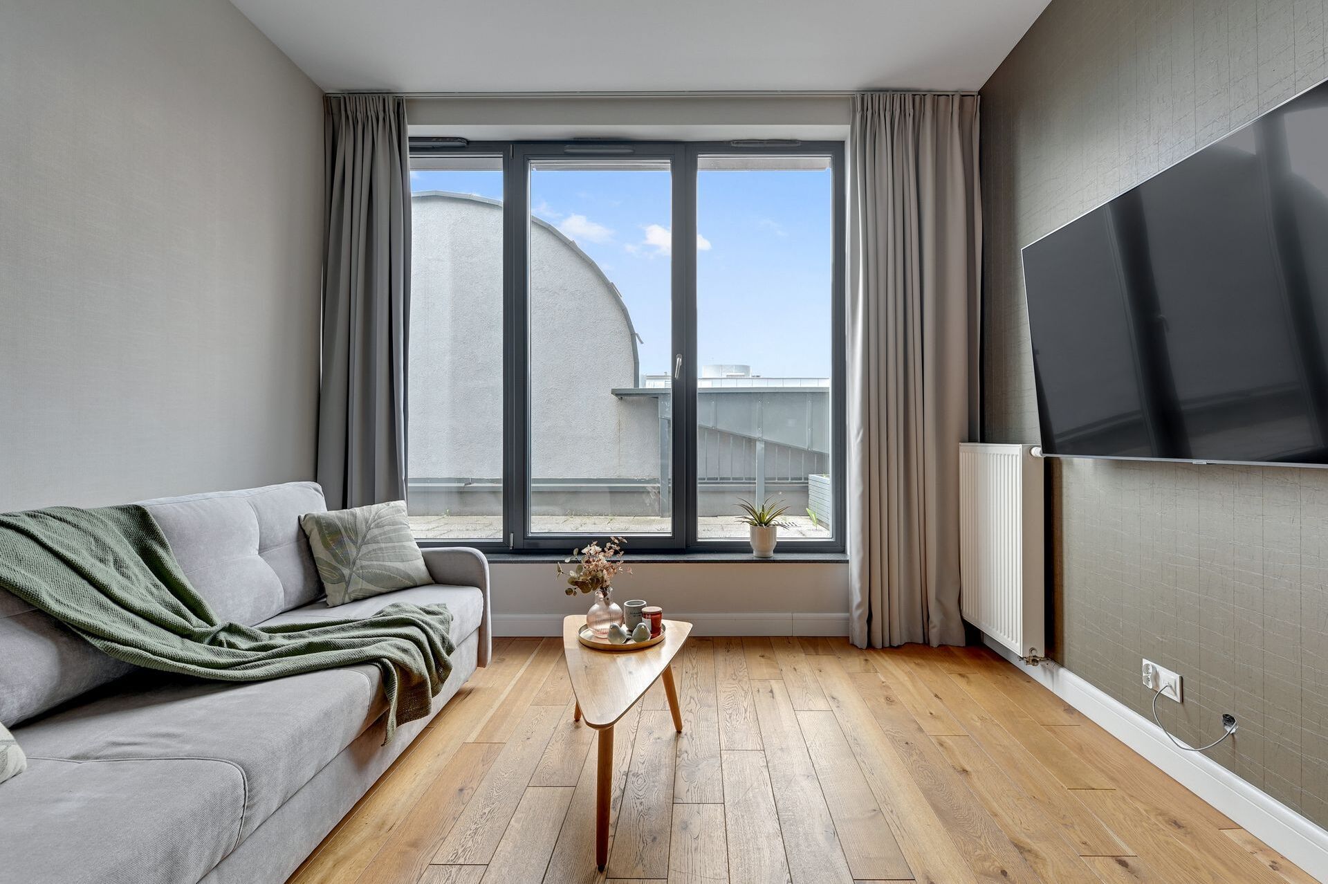 Grand Apartments