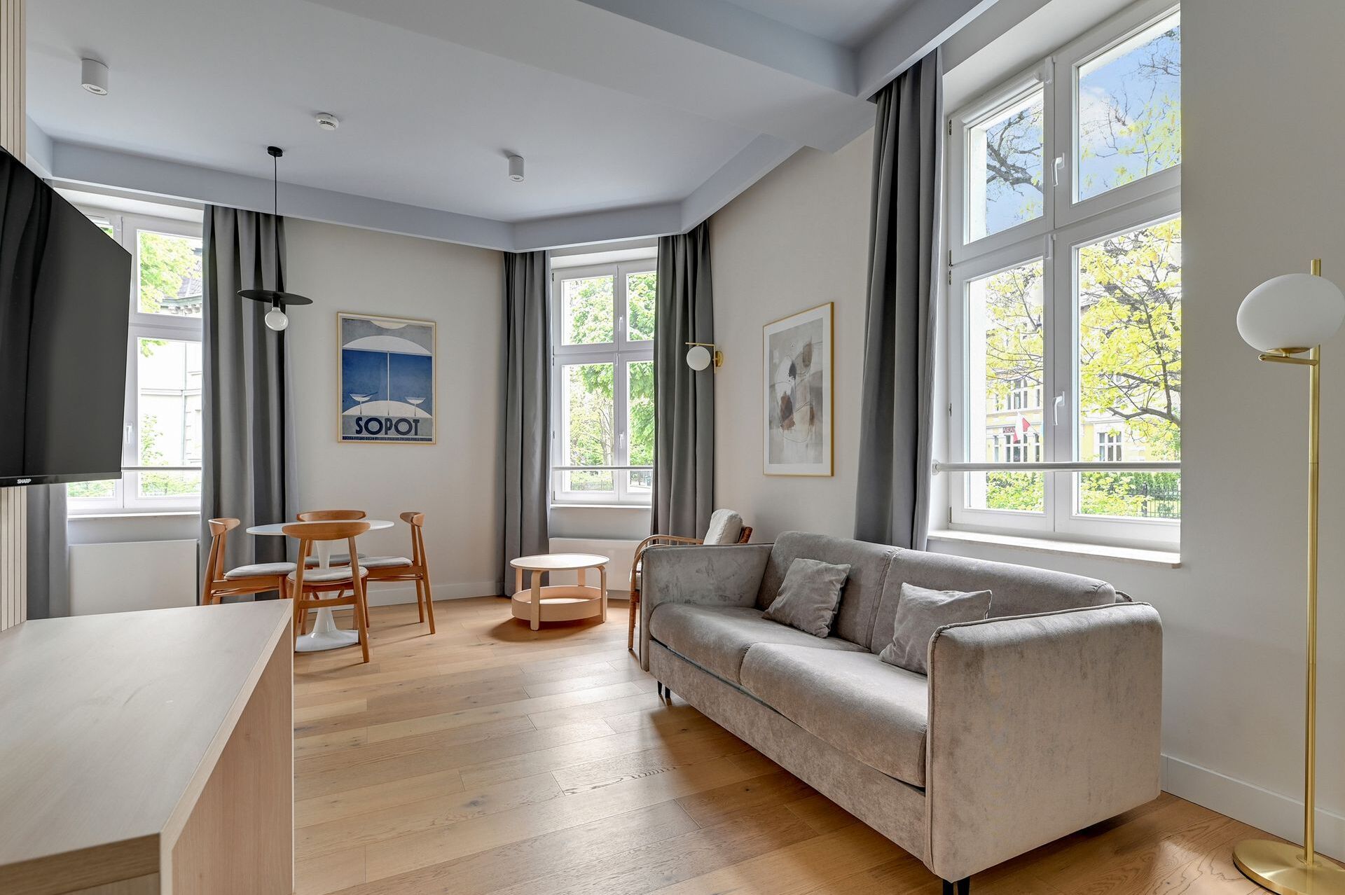 Grand Apartments