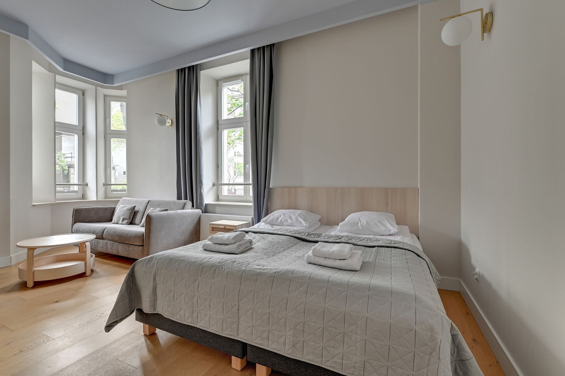 Grand Apartments