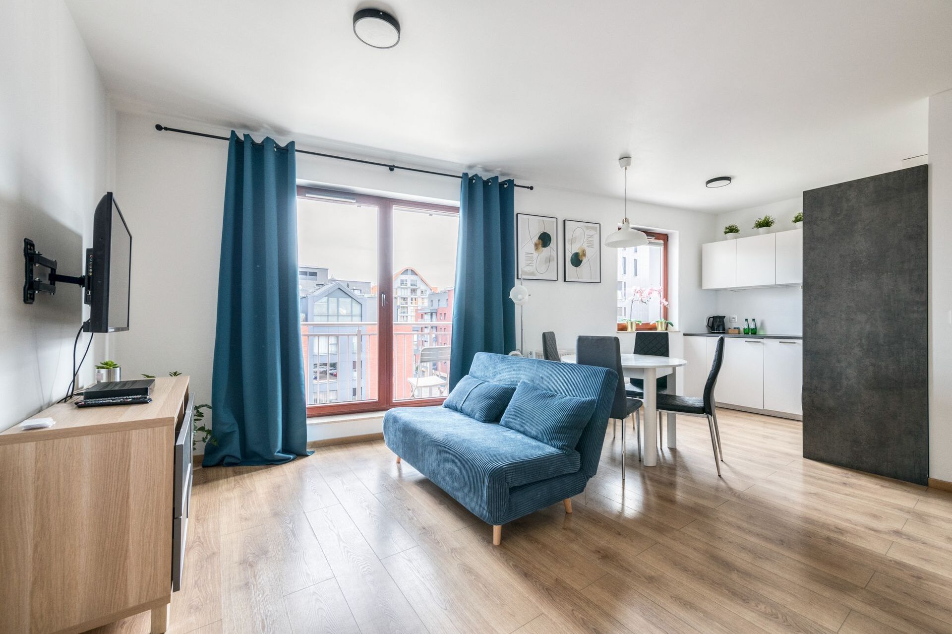 Grand Apartments