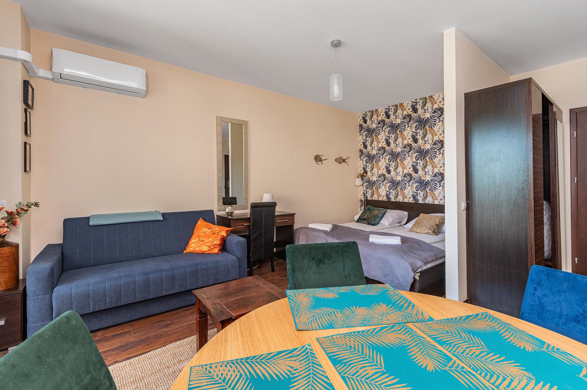 Grand Apartments