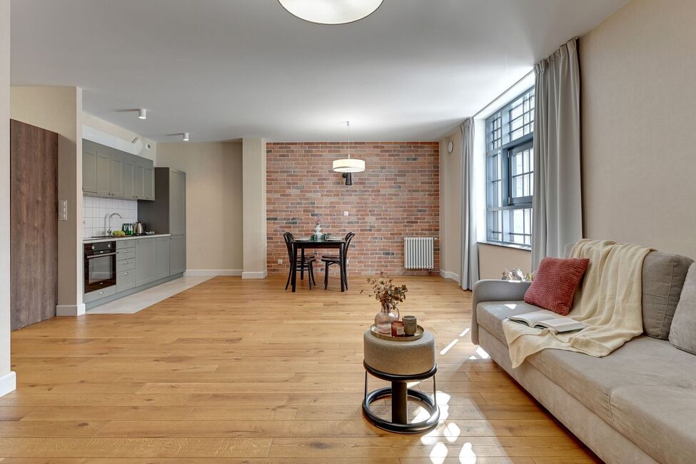 Grand Apartments