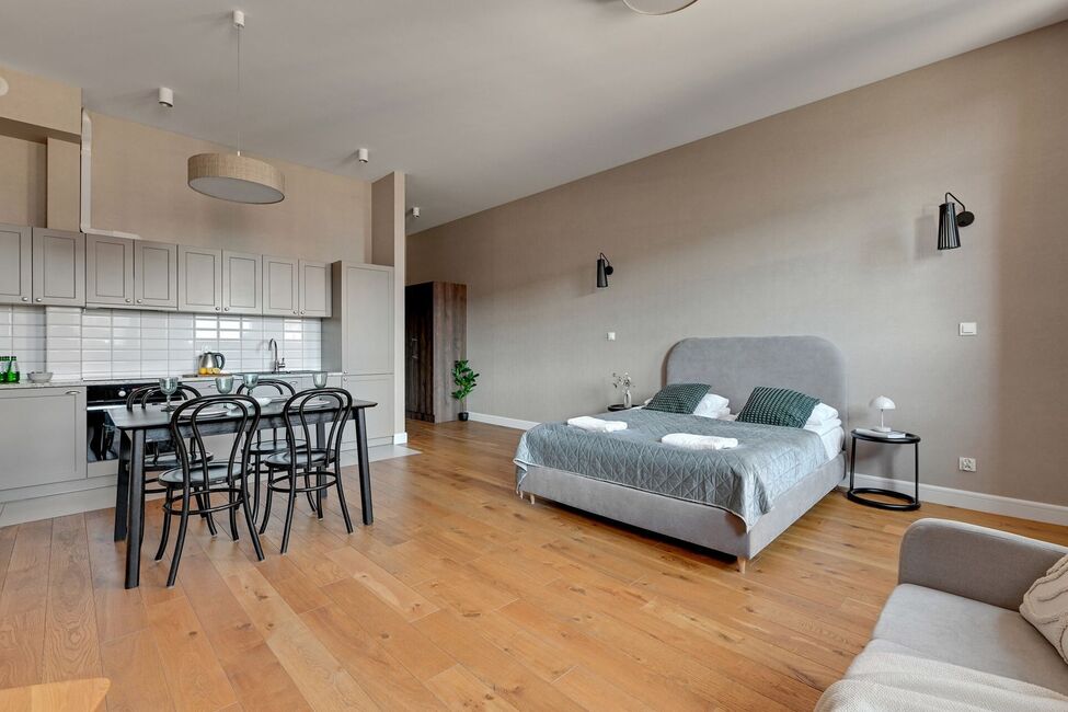 Grand Apartments