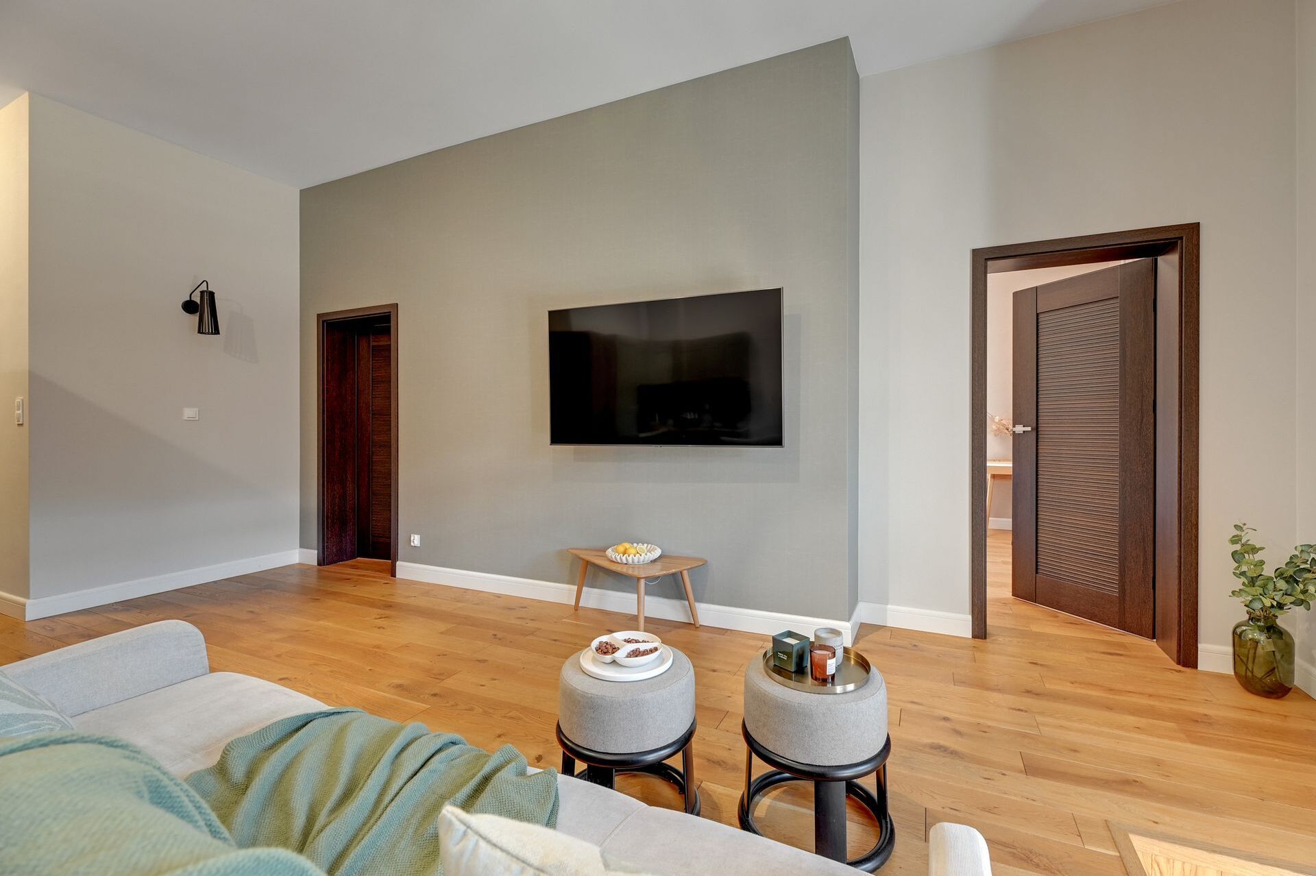 Grand Apartments