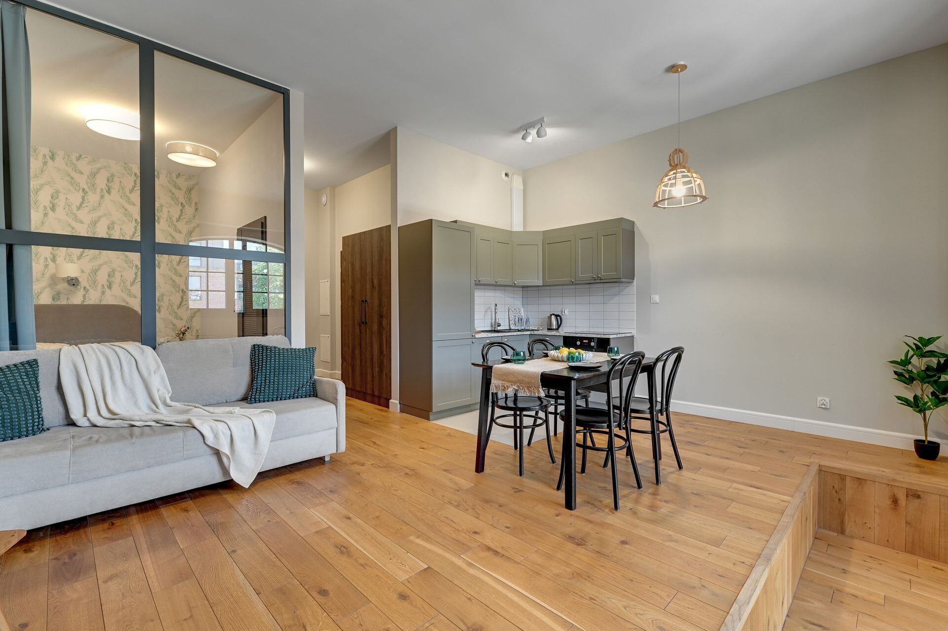 Grand Apartments