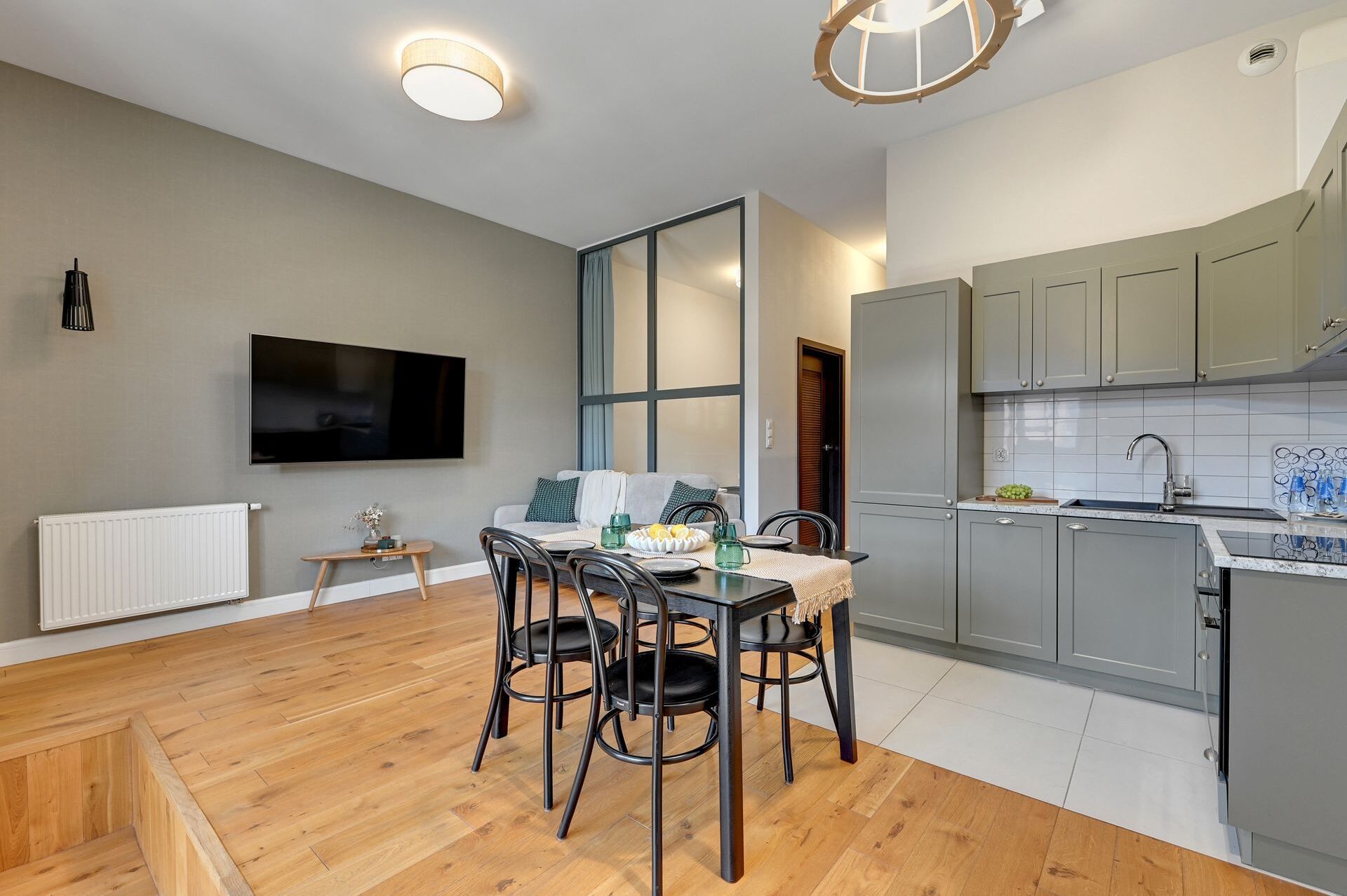 Grand Apartments