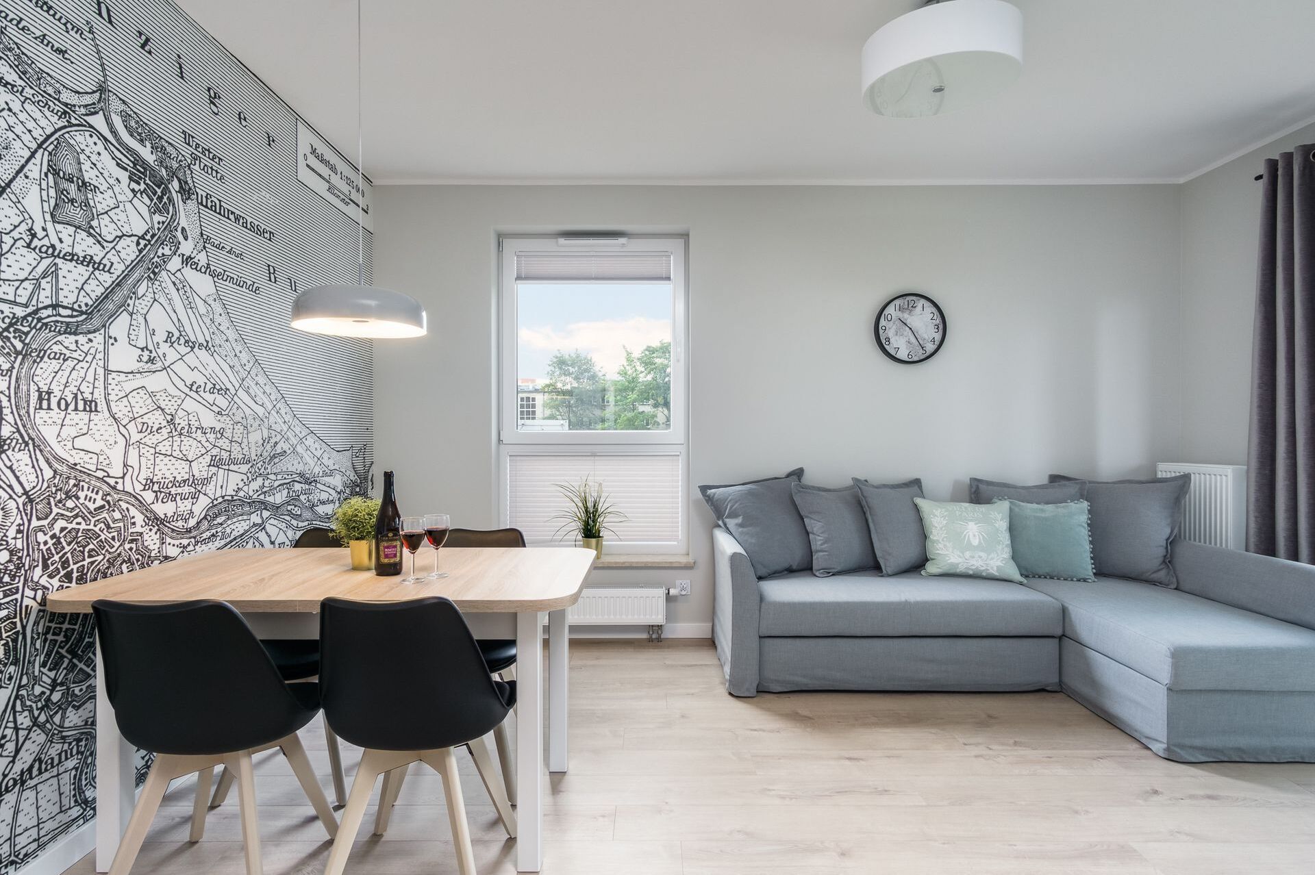Grand Apartments