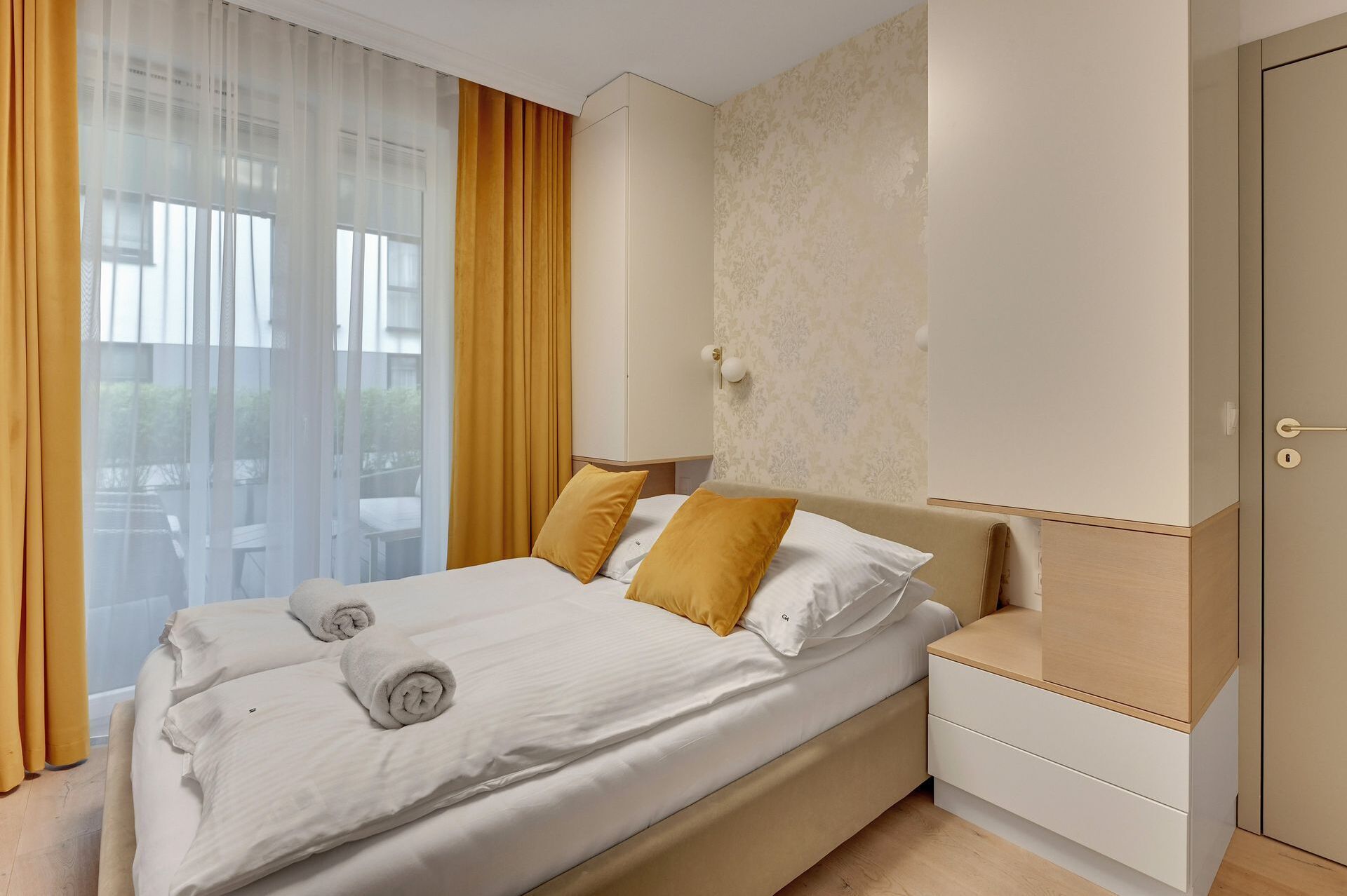 Grand Apartments