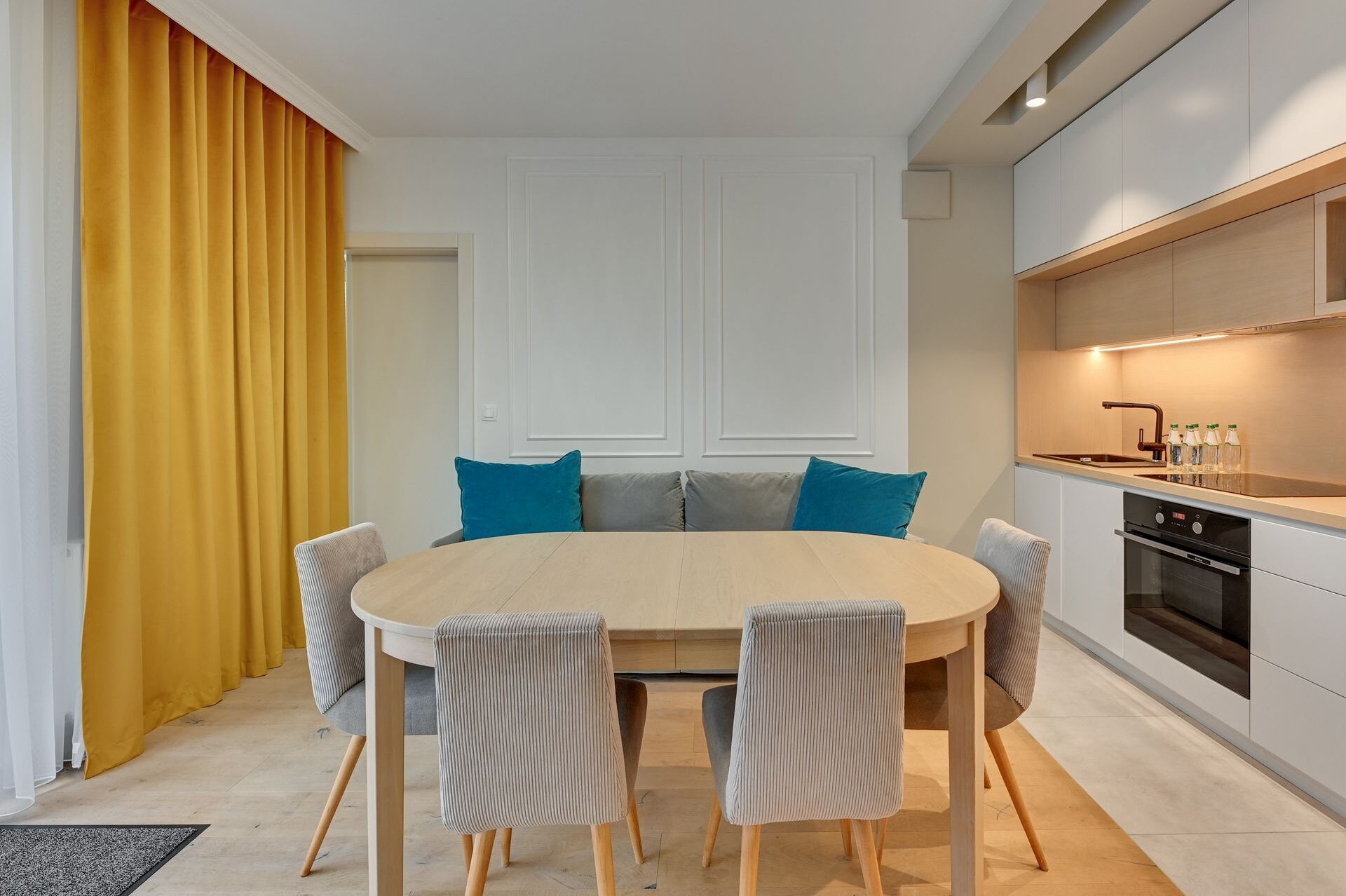 Grand Apartments