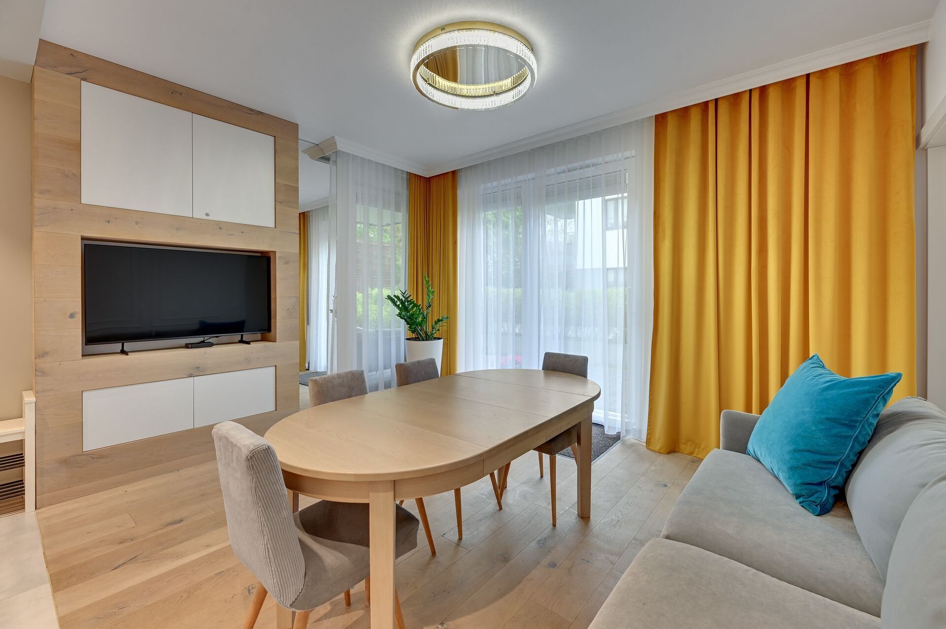 Grand Apartments