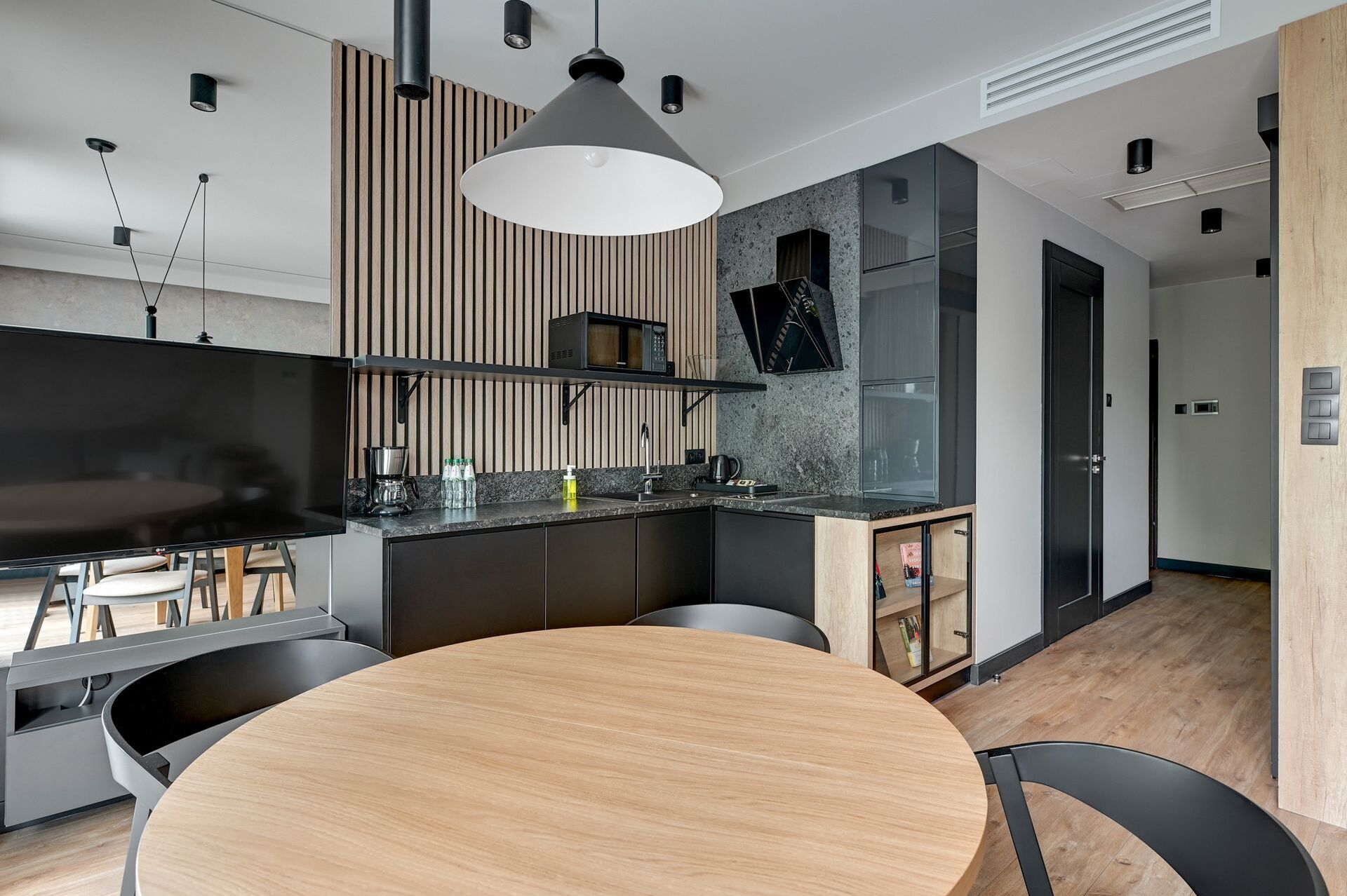 Grand Apartments
