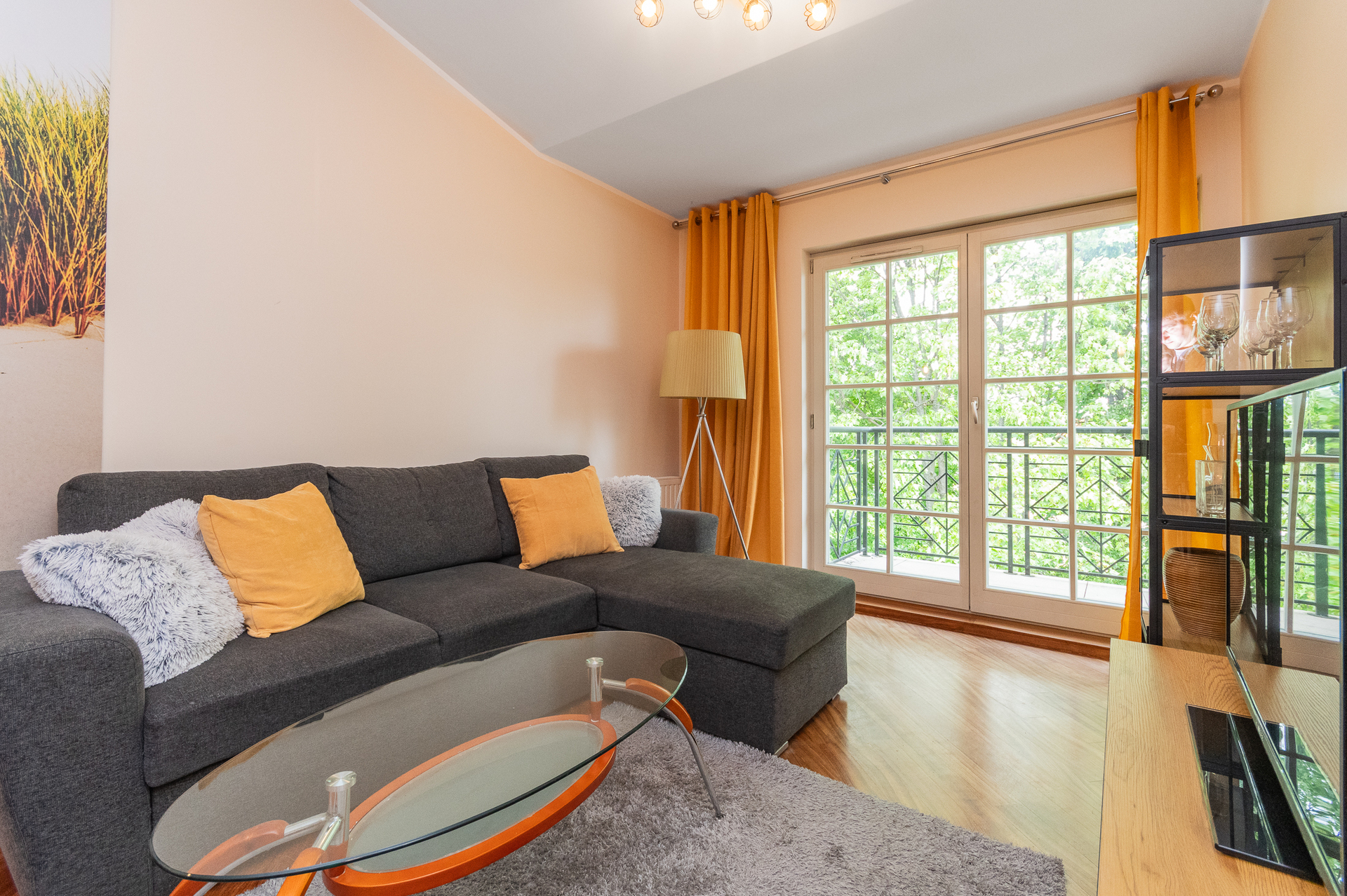 Grand Apartments