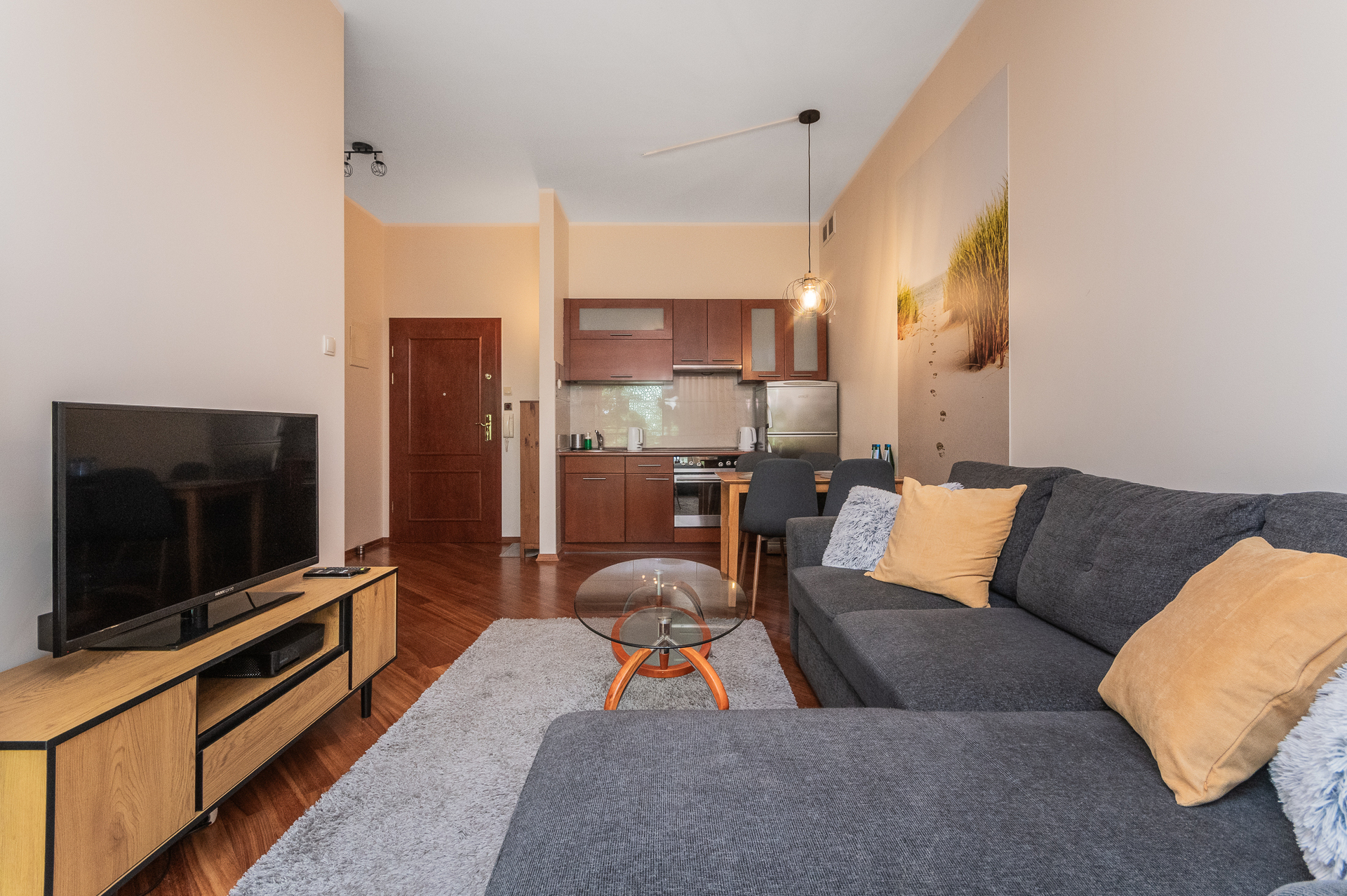Grand Apartments
