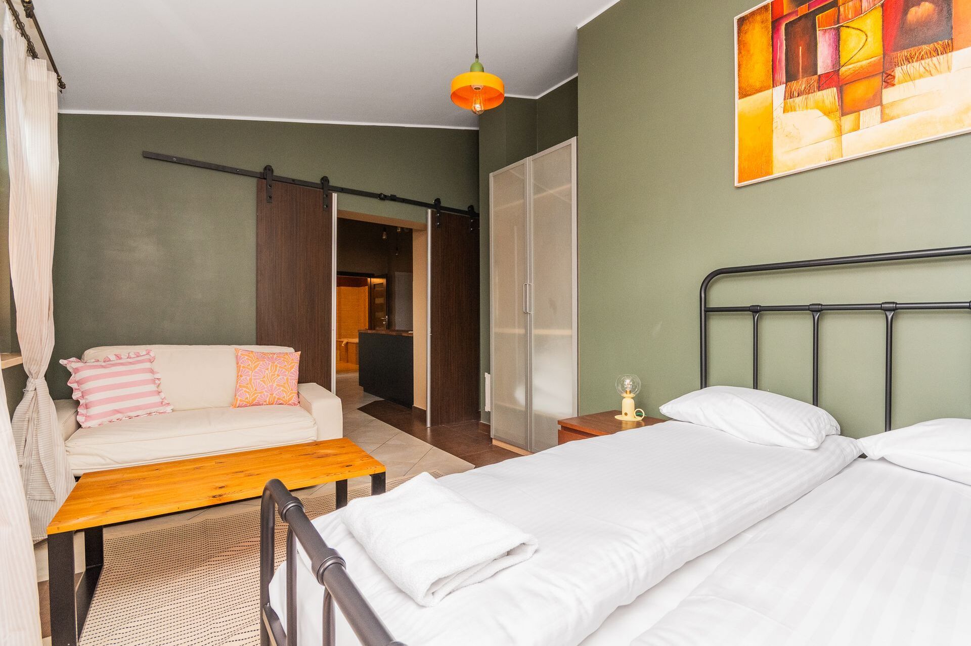 Grand Apartments