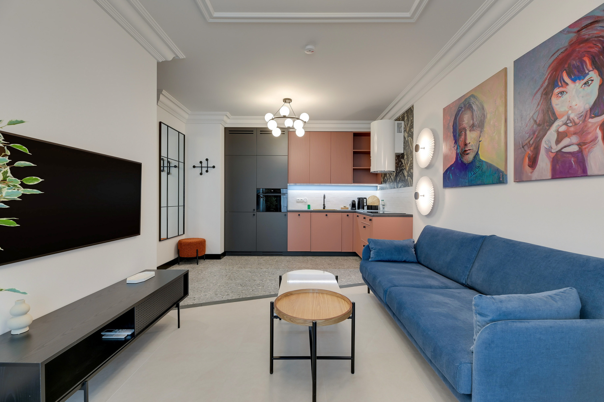 Grand Apartments