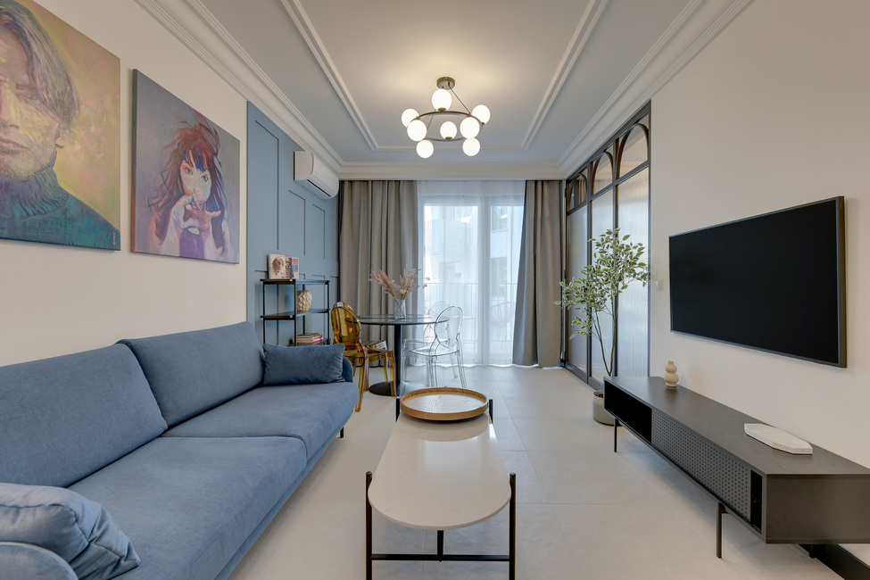 Grand Apartments