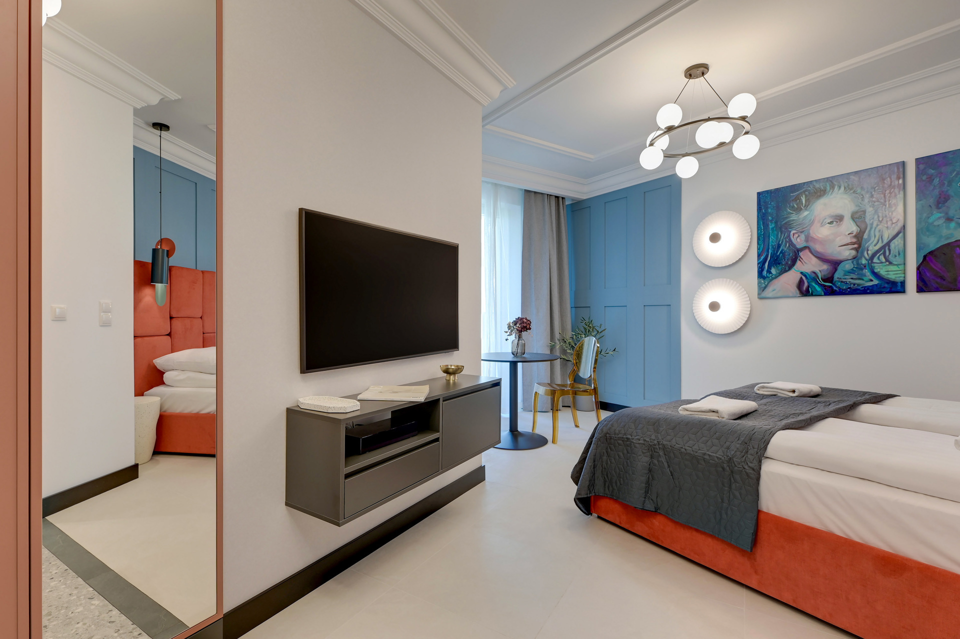 Grand Apartments