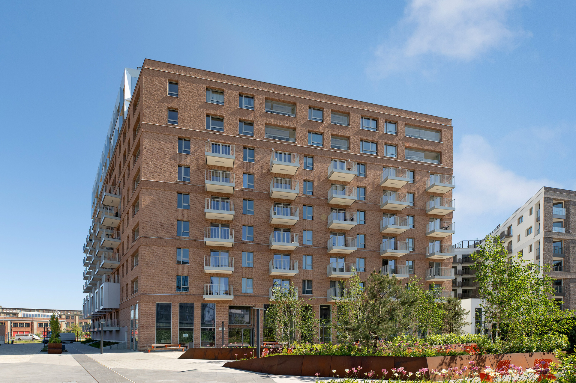 Grand Apartments