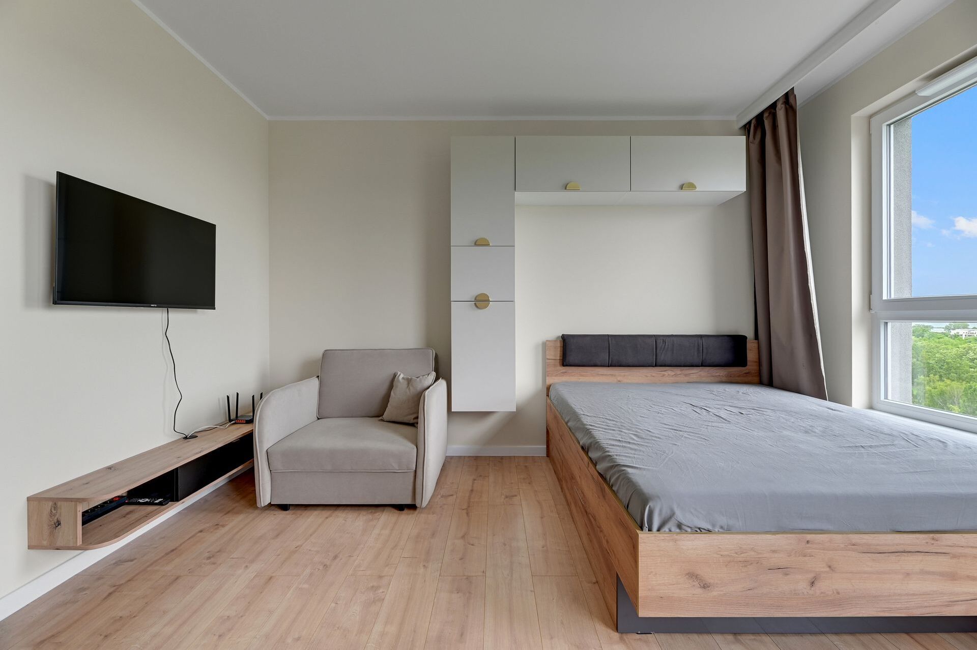 Grand Apartments