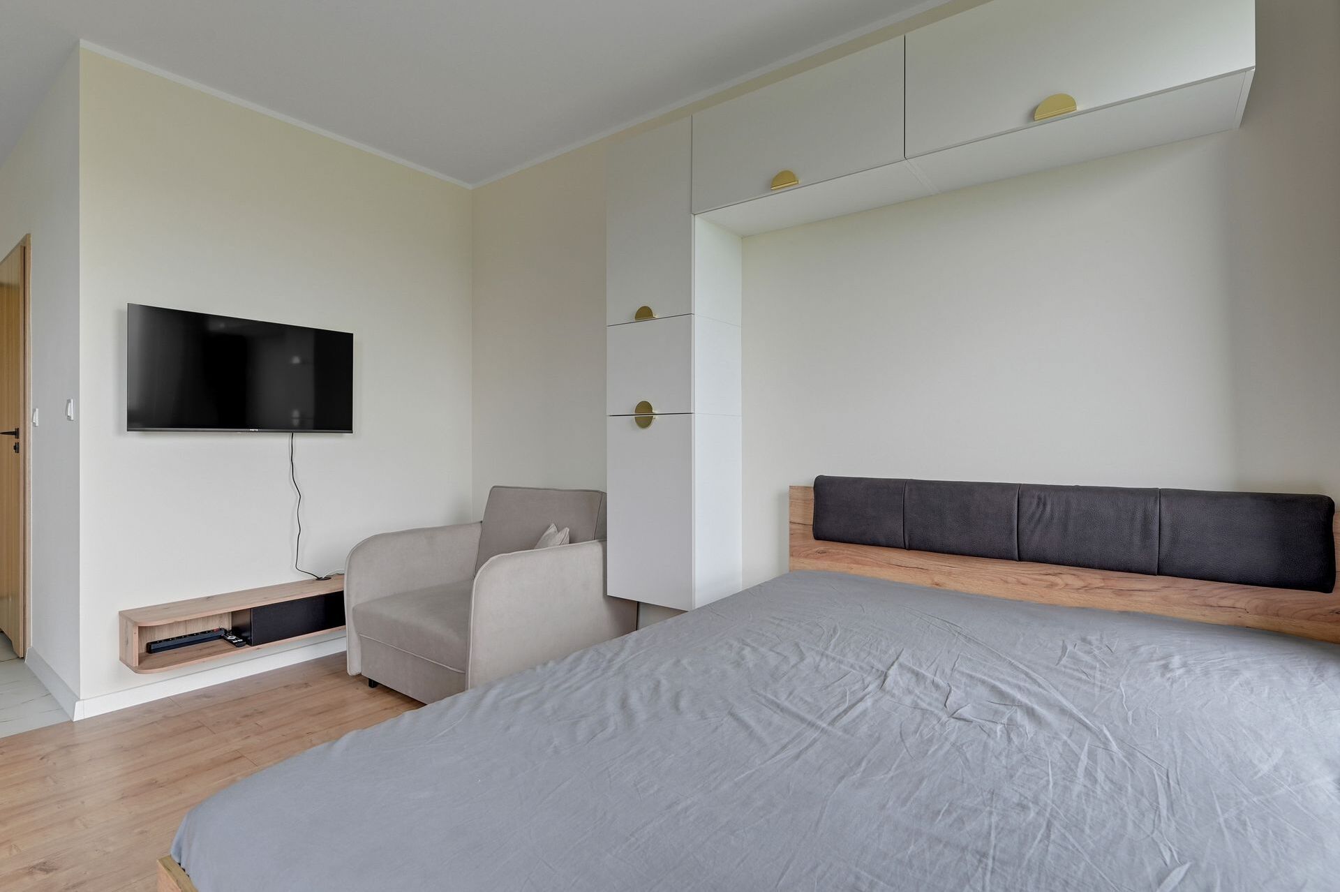 Grand Apartments