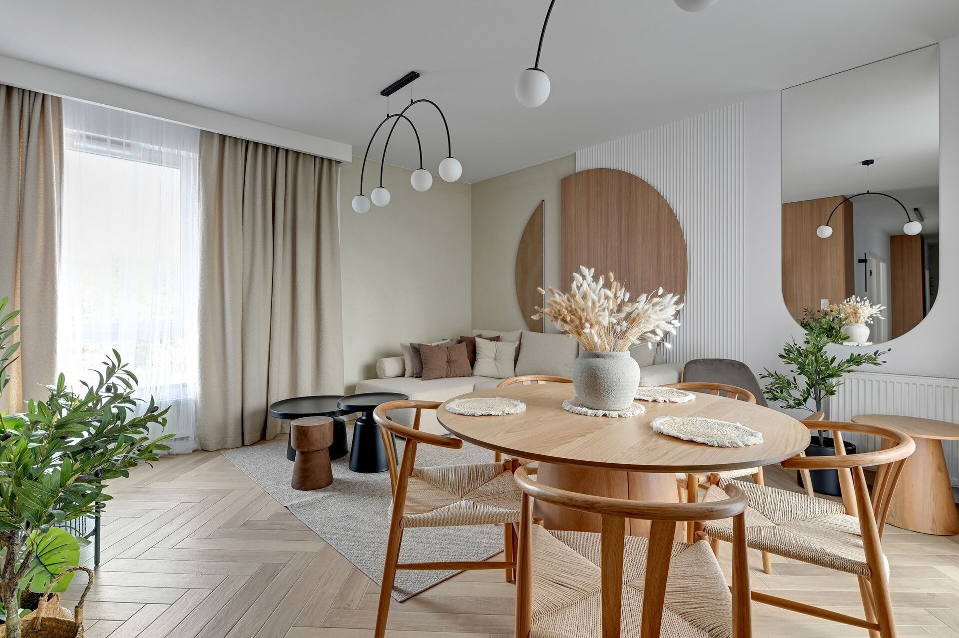 Grand Apartments