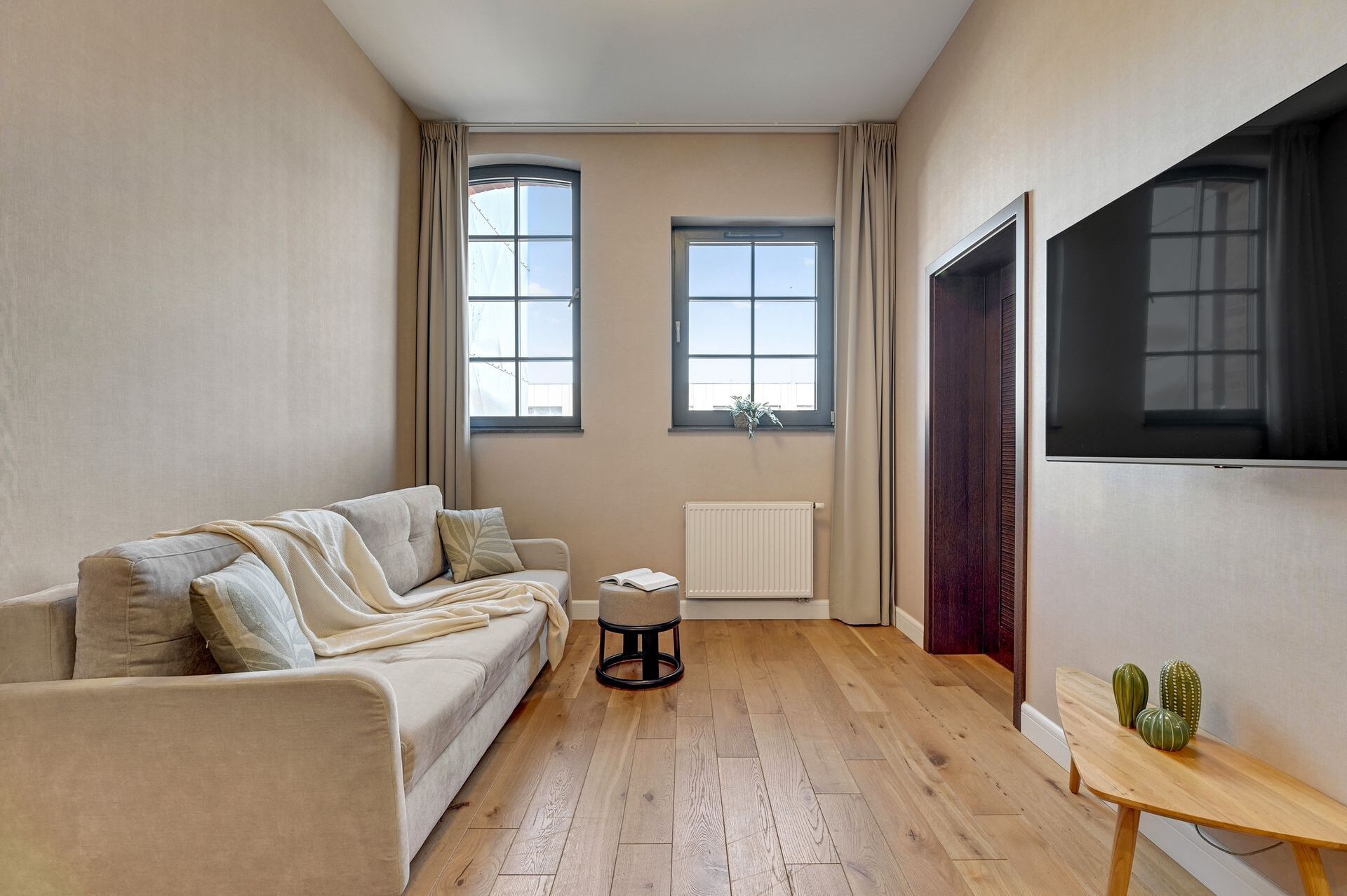 Grand Apartments