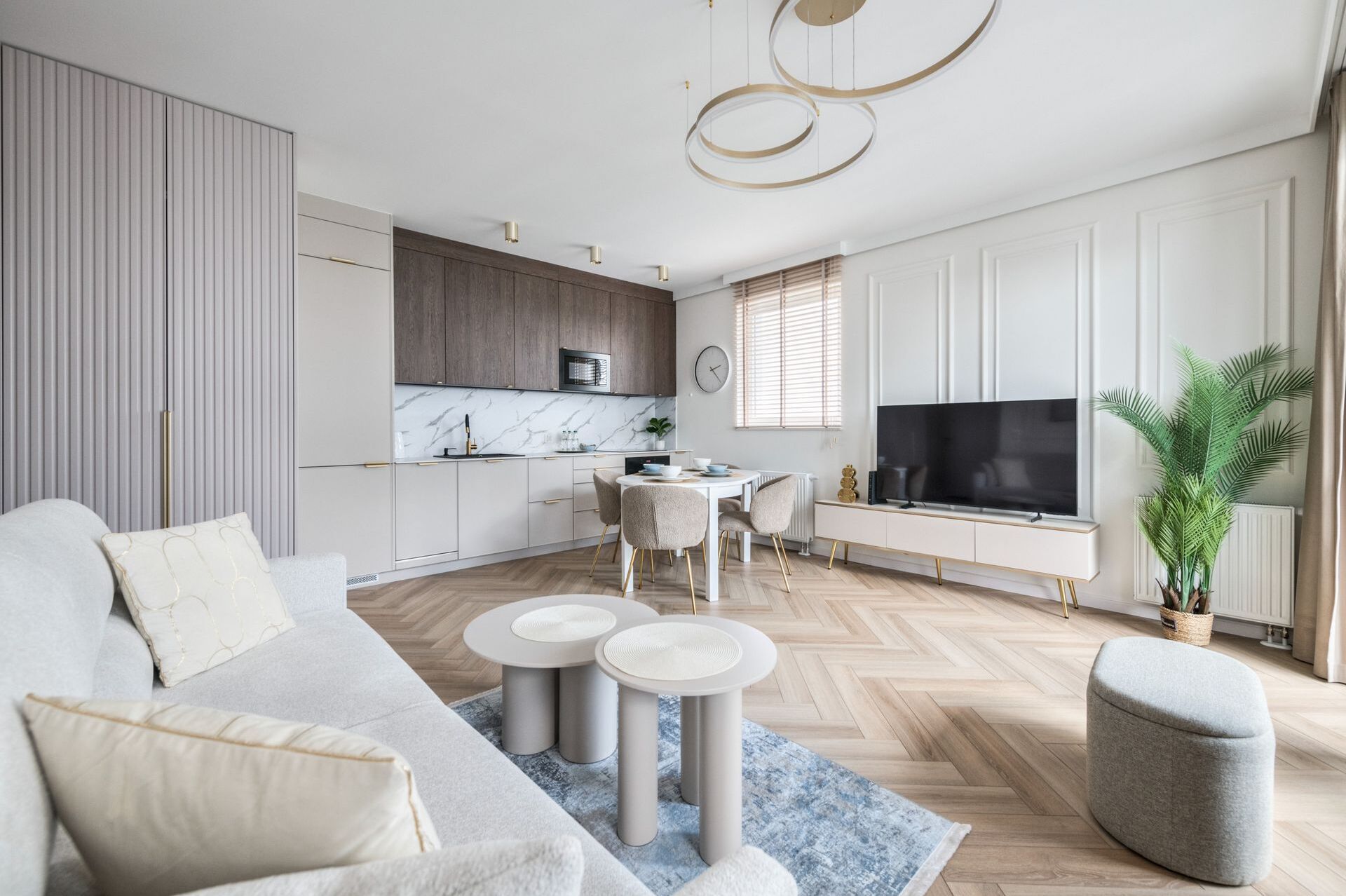 Grand Apartments
