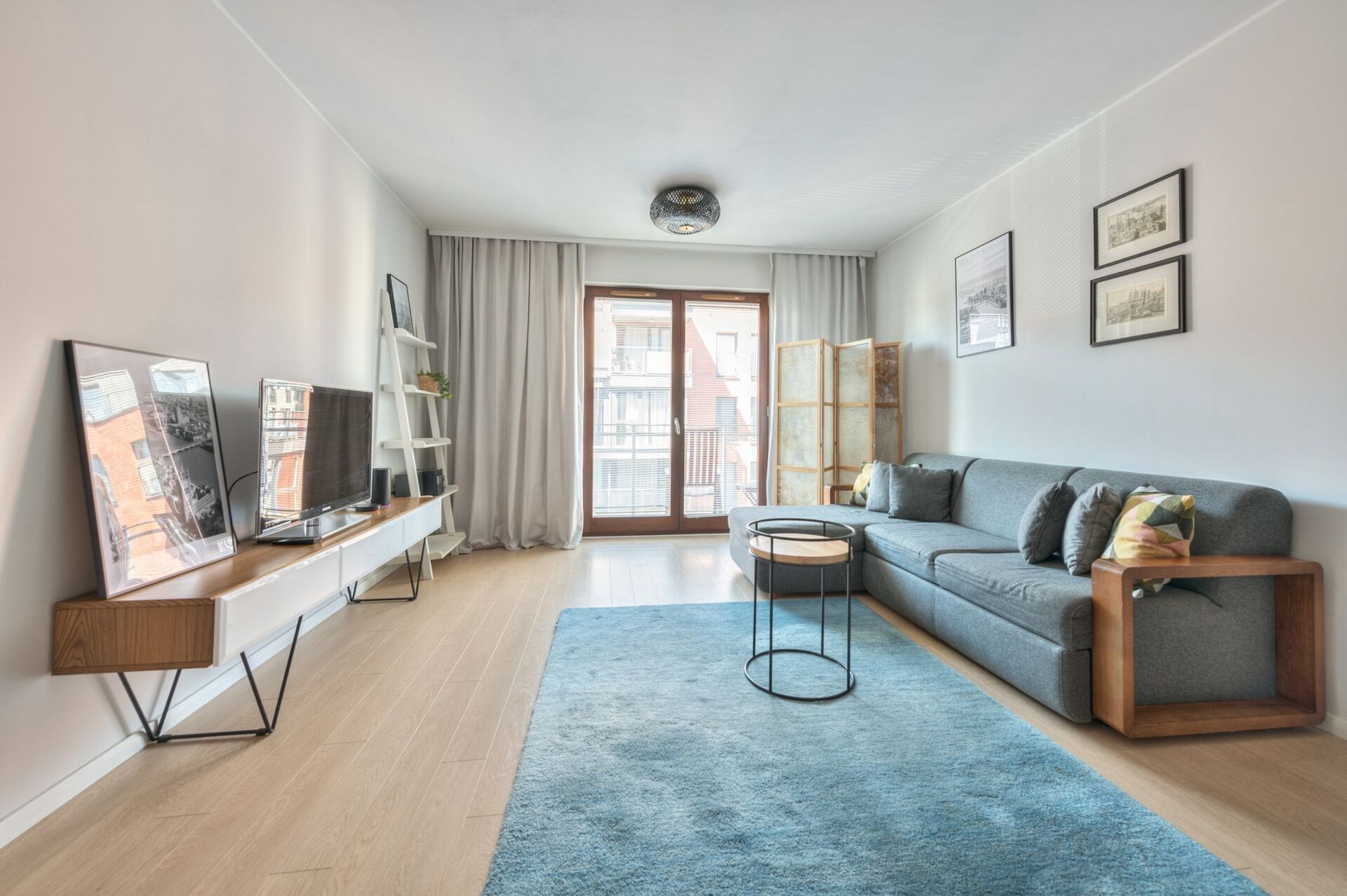 Grand Apartments