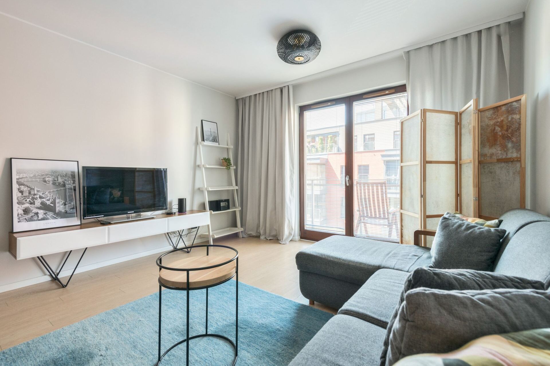 Grand Apartments