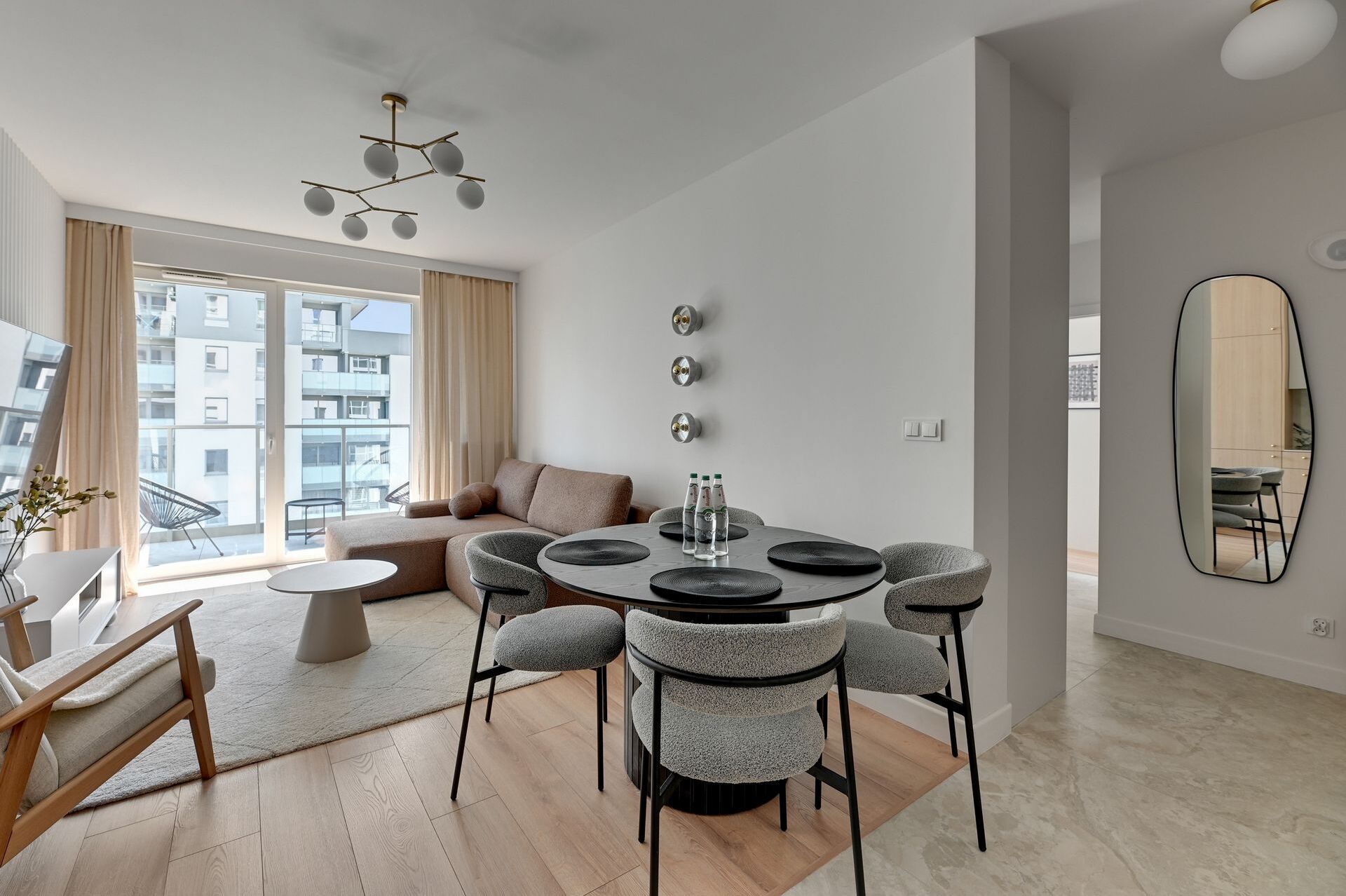 Grand Apartments