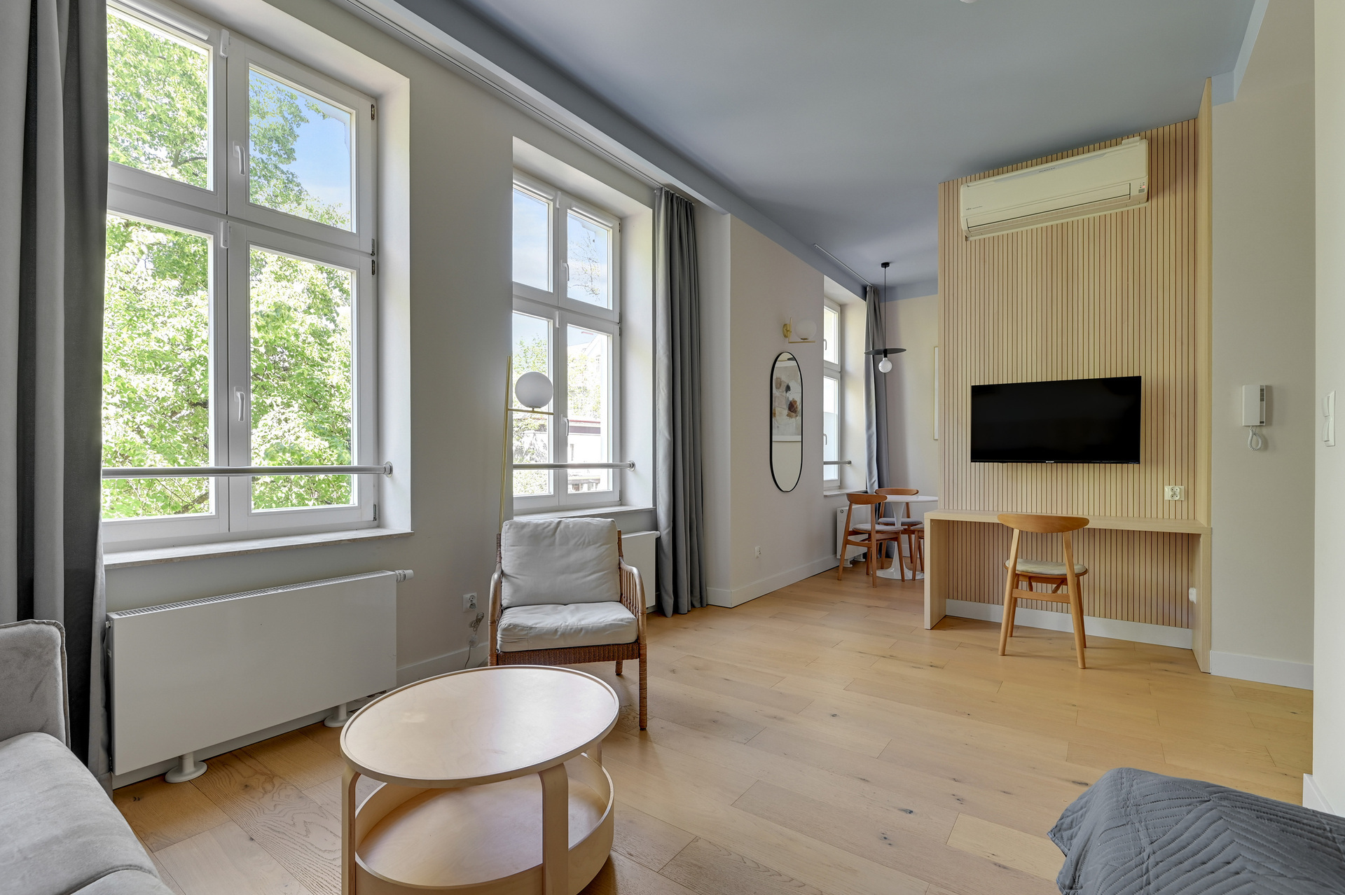 Grand Apartments
