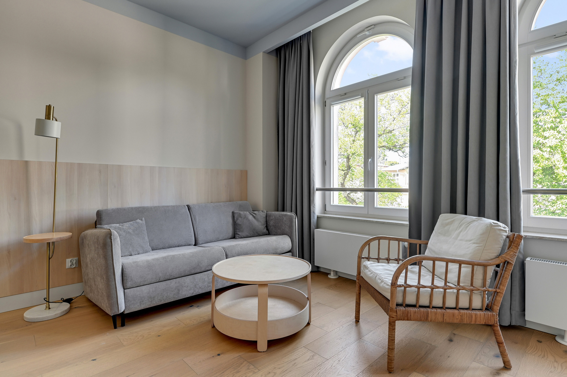 Grand Apartments