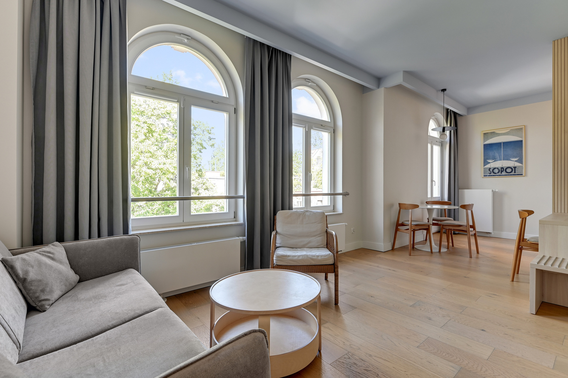 Grand Apartments